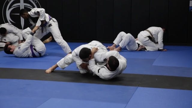 Andre Galvao vs blue belt Student