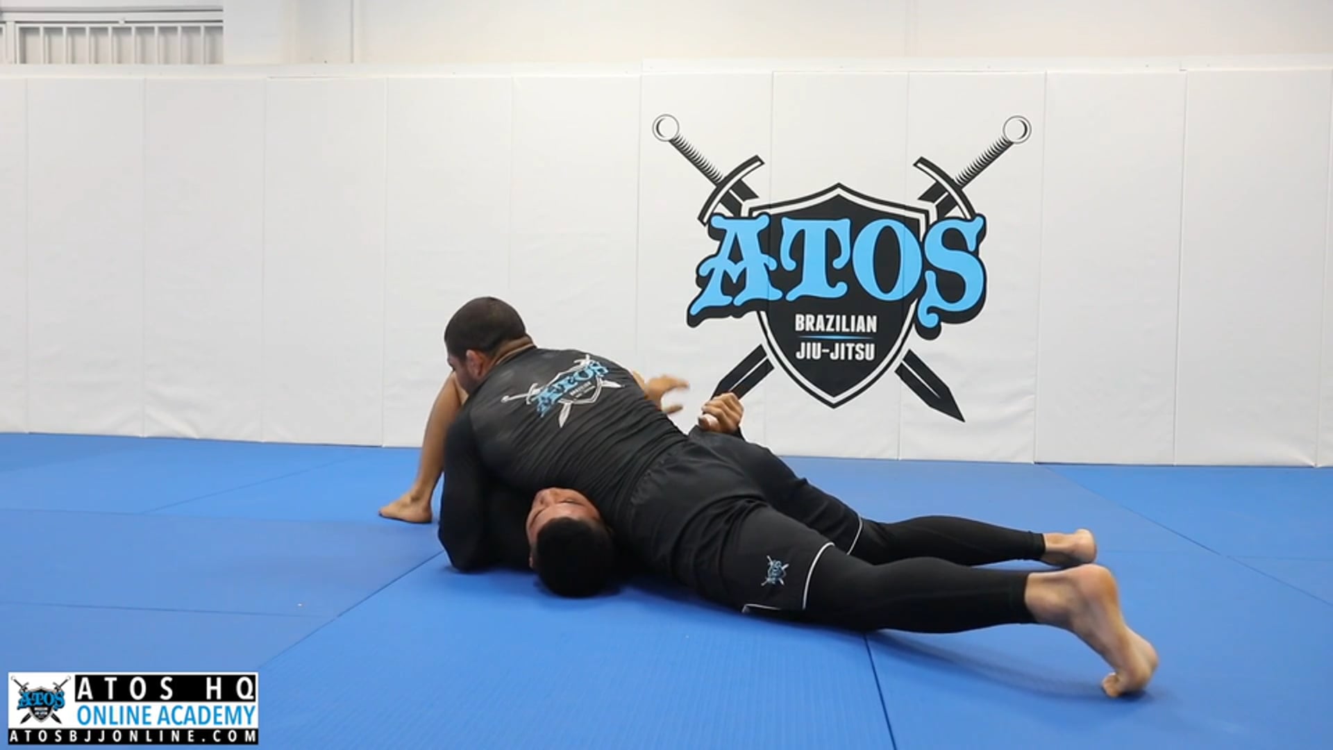 Super Knee Slide Pass To North South