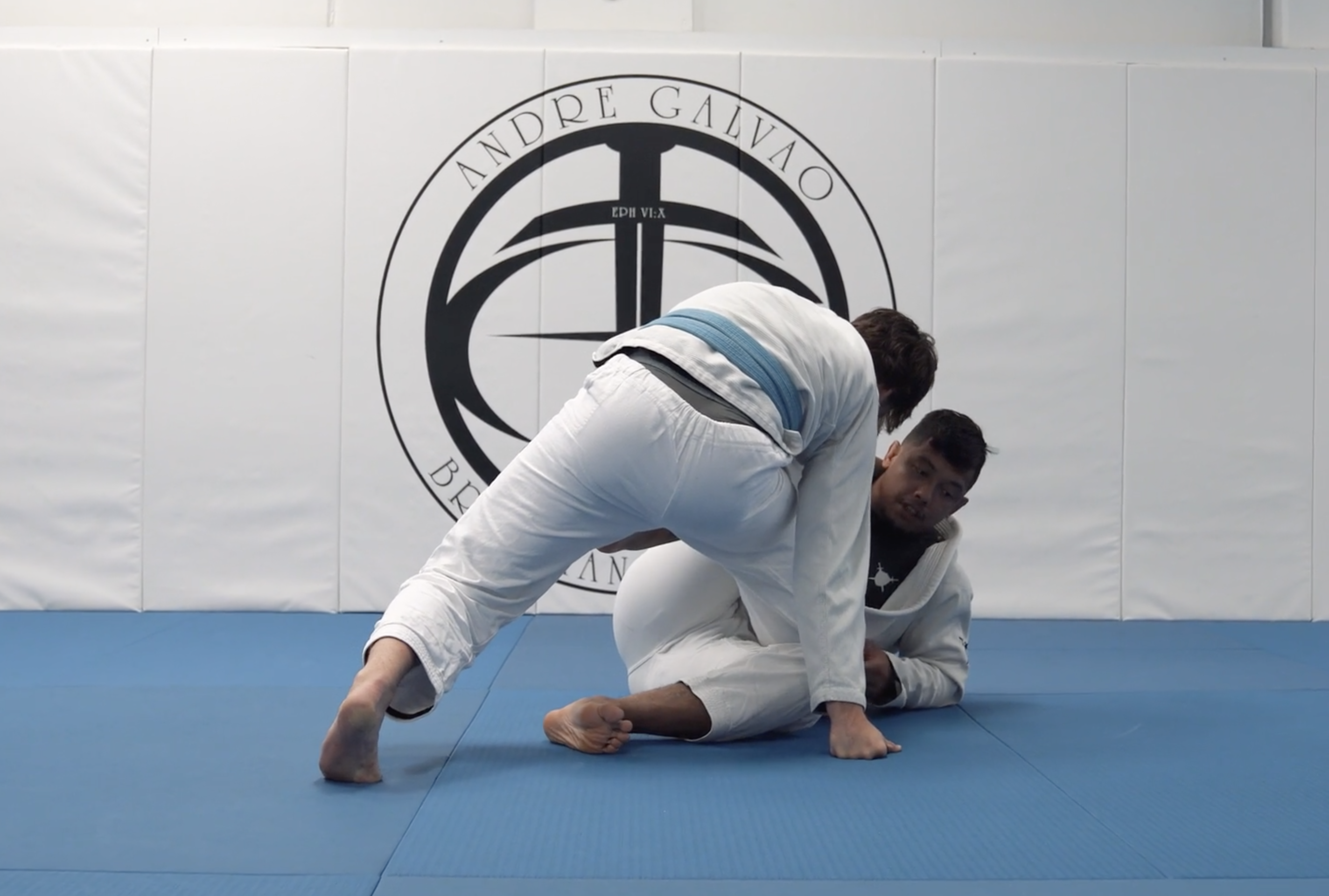 De la Riva Off-Balance Concepts