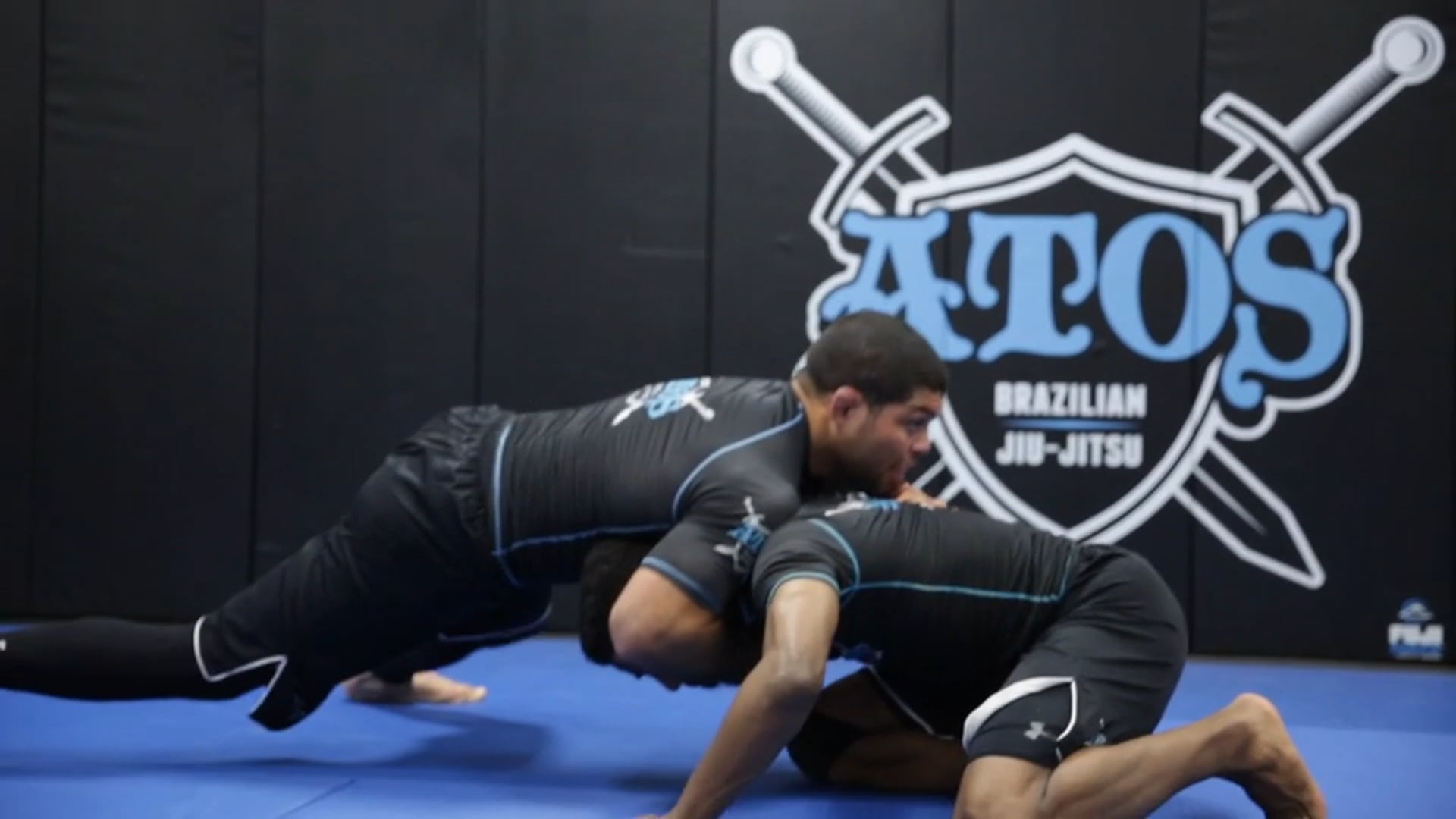 Catching the Chin Trap Guillotine From Standing 