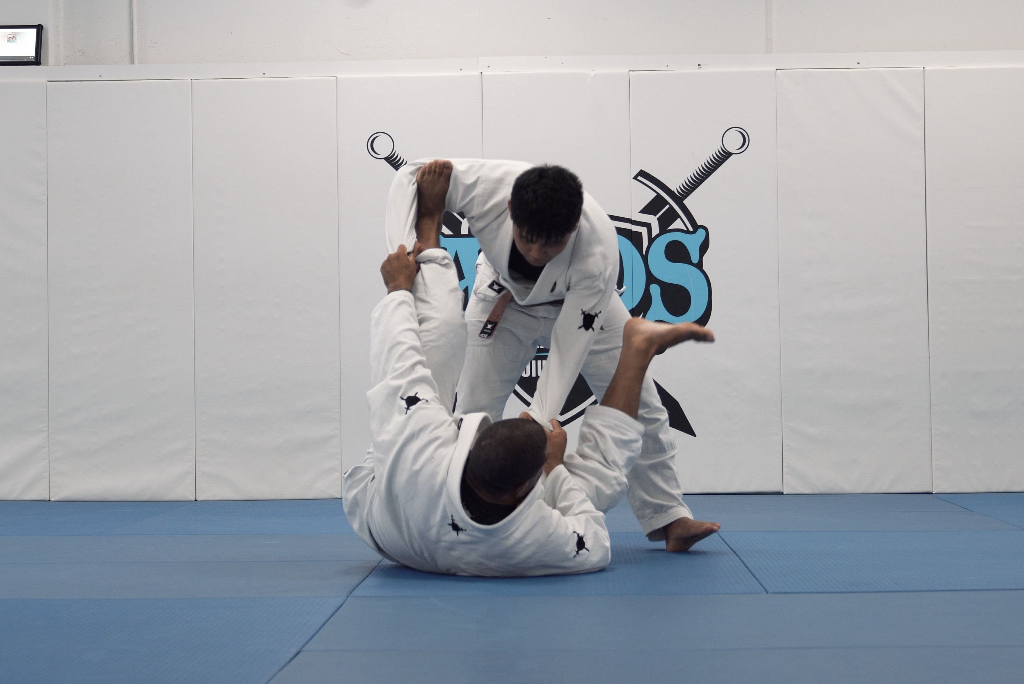 Spider Guard Retention + Sweeps Attacks | Part 3
