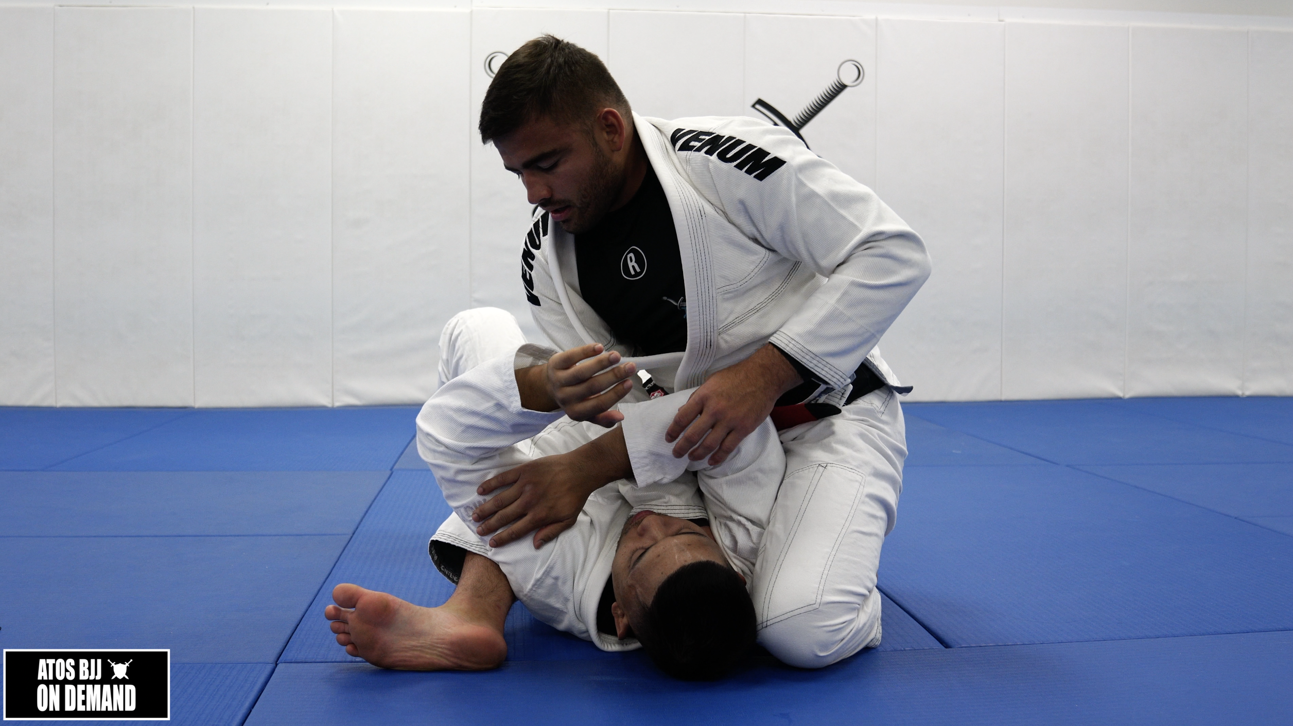 Transition from the Side Control to the Mount + Arm Bar