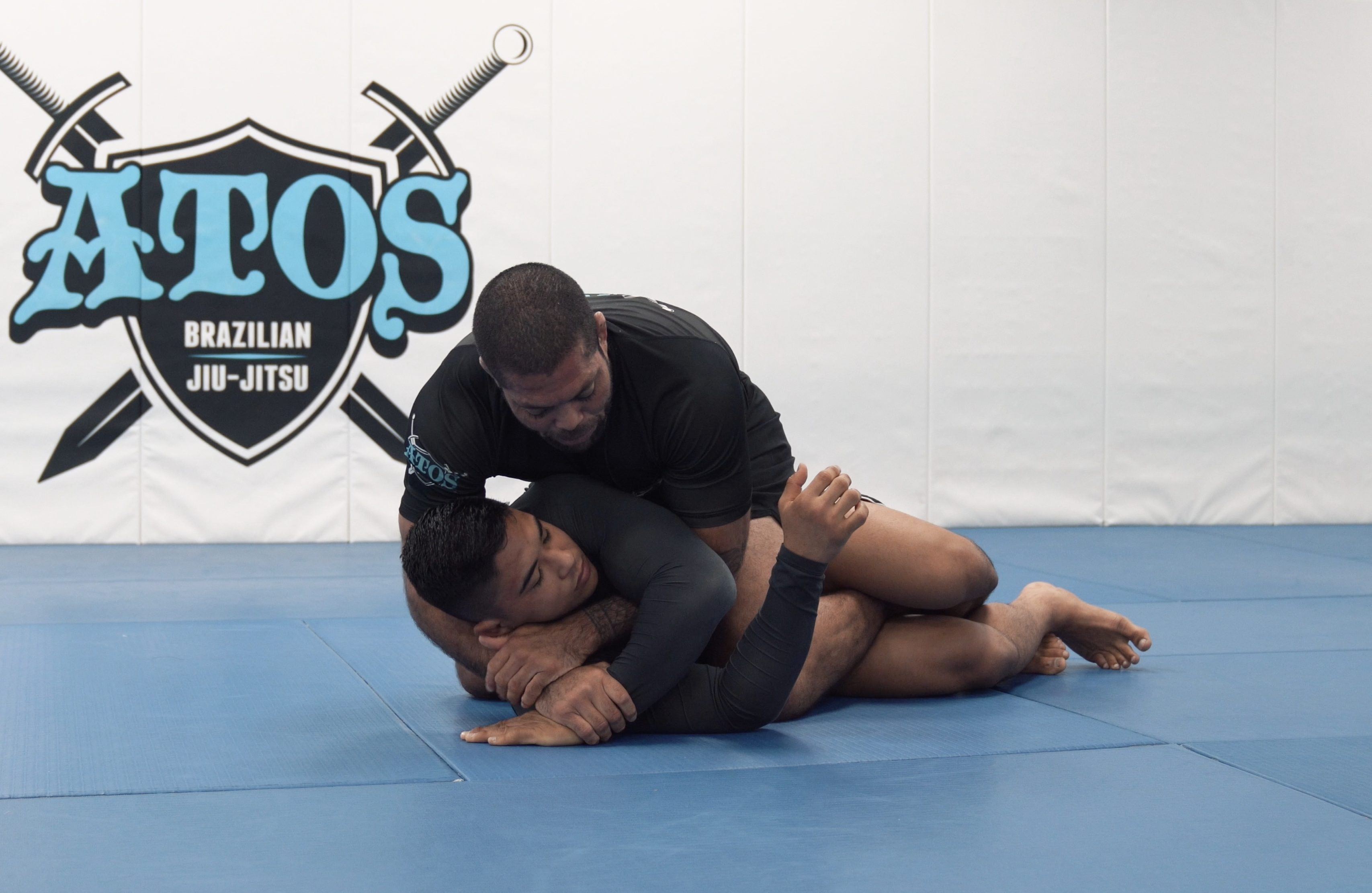 Headquarters Guard Pass To Gift Wrap Back Take