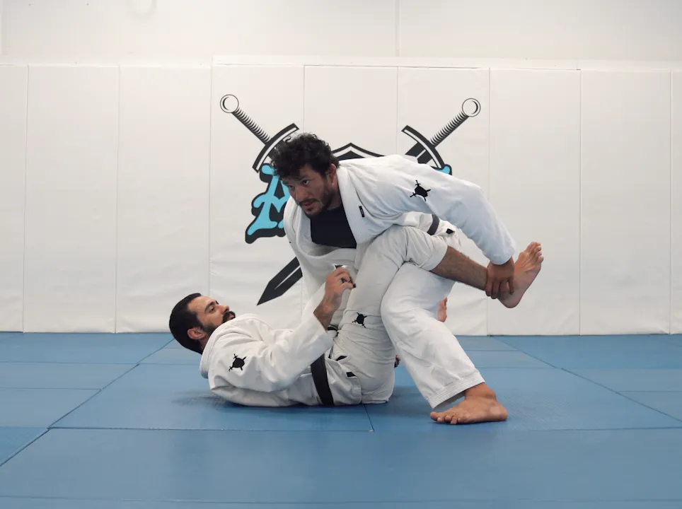 Knee Slice to Toreando & Variations | Part 1 - Lucas Barbosa - Atos BJJ ...