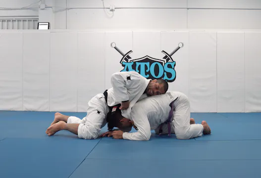 Different Ways to Use Your Own Lapel ...