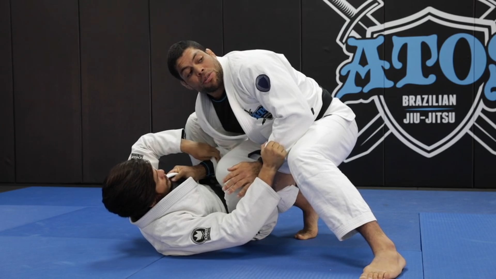 X Pass & Knee Slice Drill 