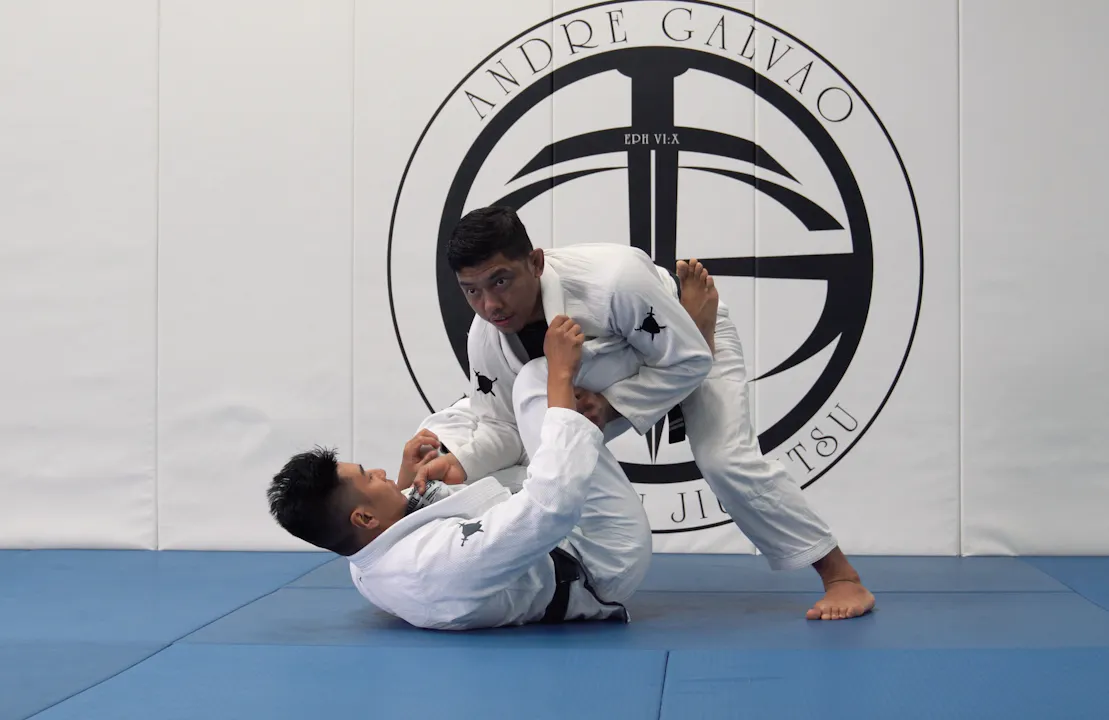 Passing Knee Shield Concepts Details | Part 3 - Rolando Samson - Atos ...