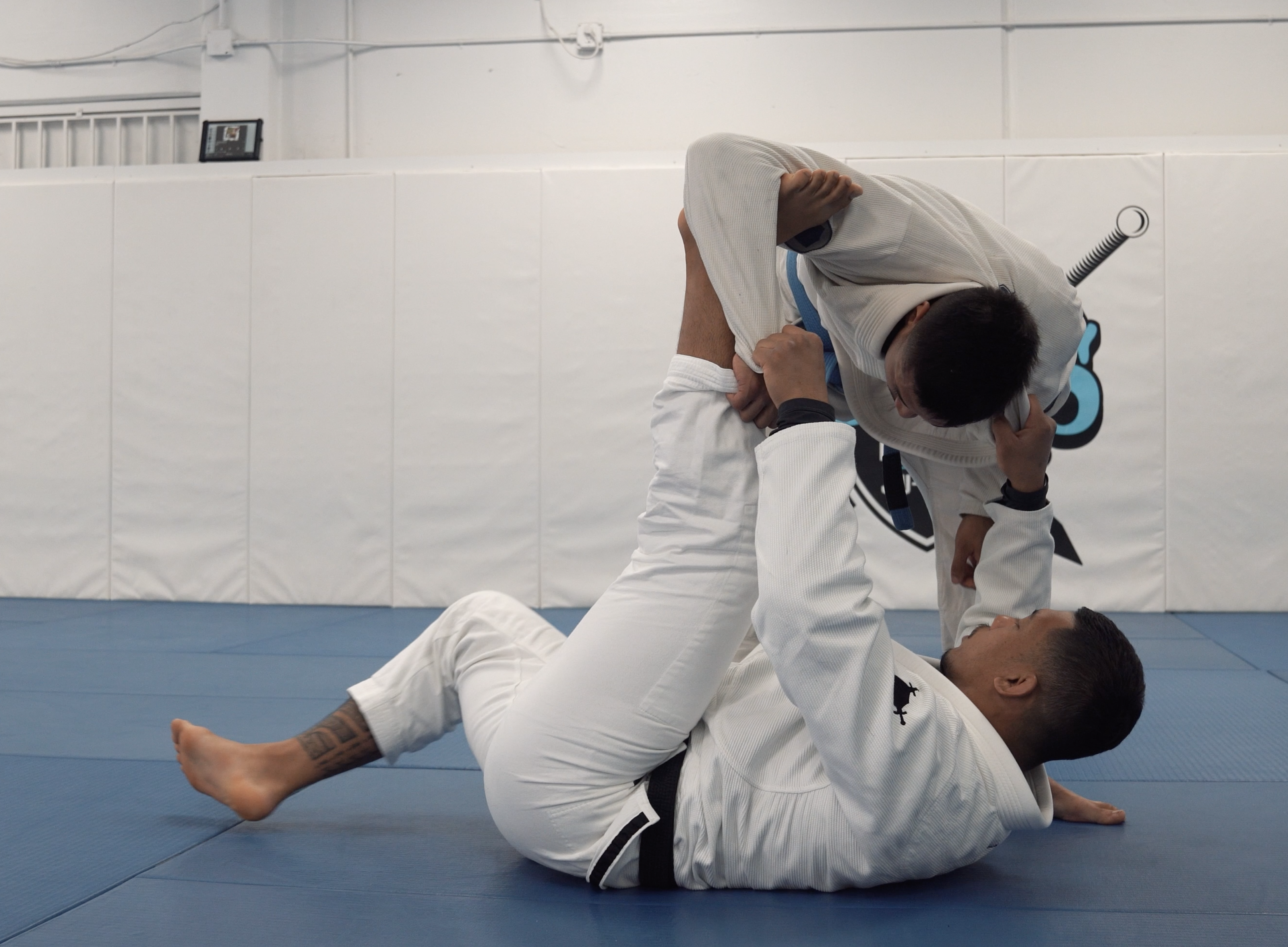 Tarantula Guard Drill With Triangle Finish | Part 1