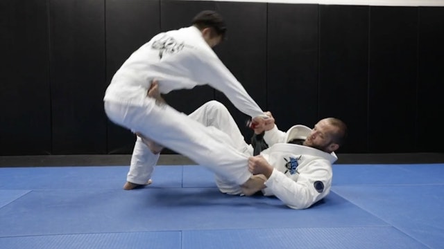 Tripod Sweep When Opponent Opens Closed Guard Combined With Knee Cut Passing