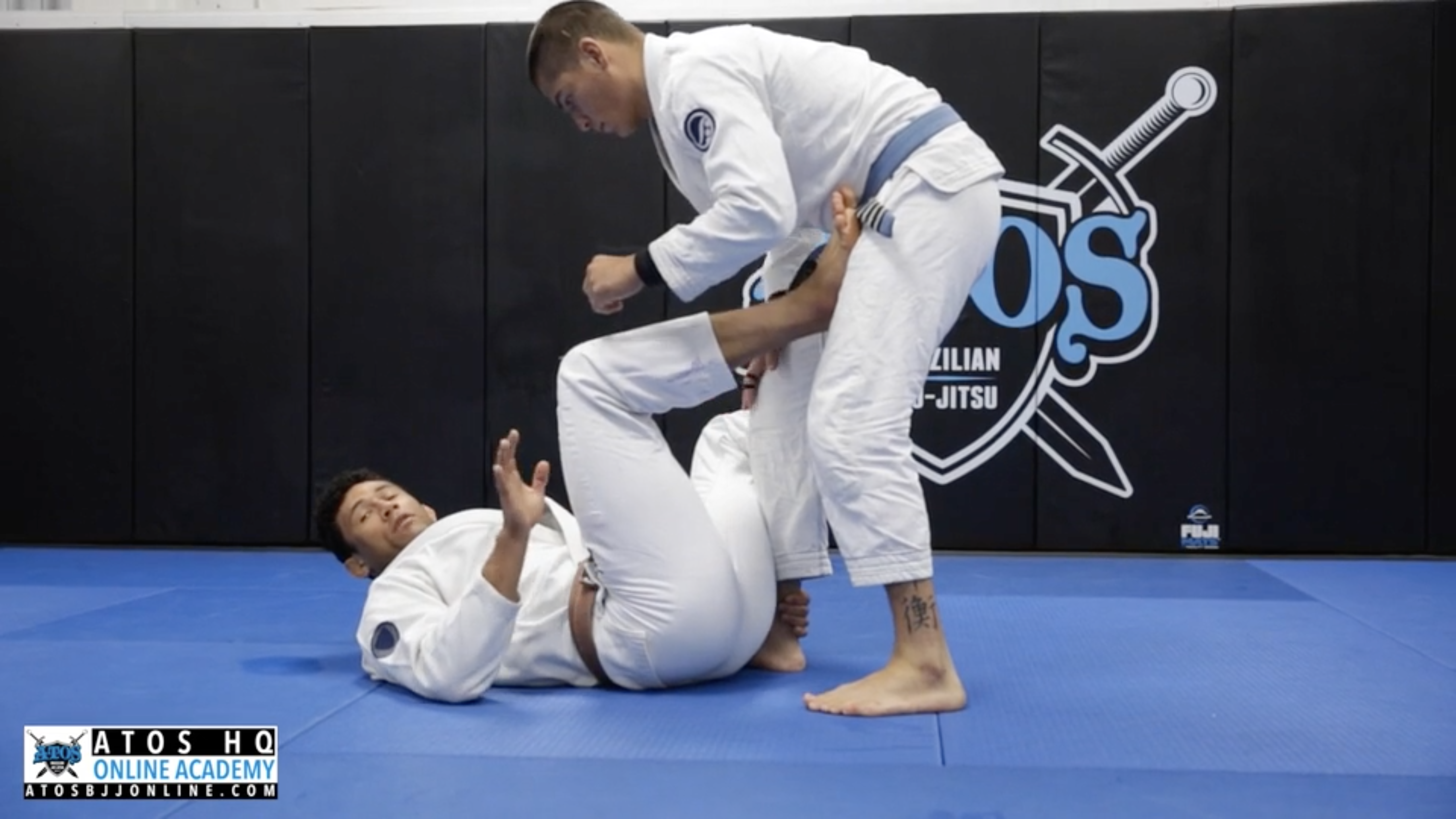 SWEEP FROM DE LA RIVA GUARD