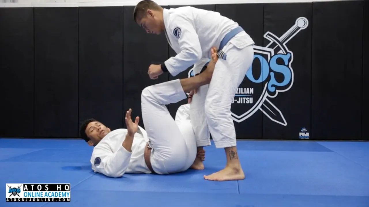 SWEEP FROM DE LA RIVA GUARD - Dominique Bell - Atos BJJ OnDemand