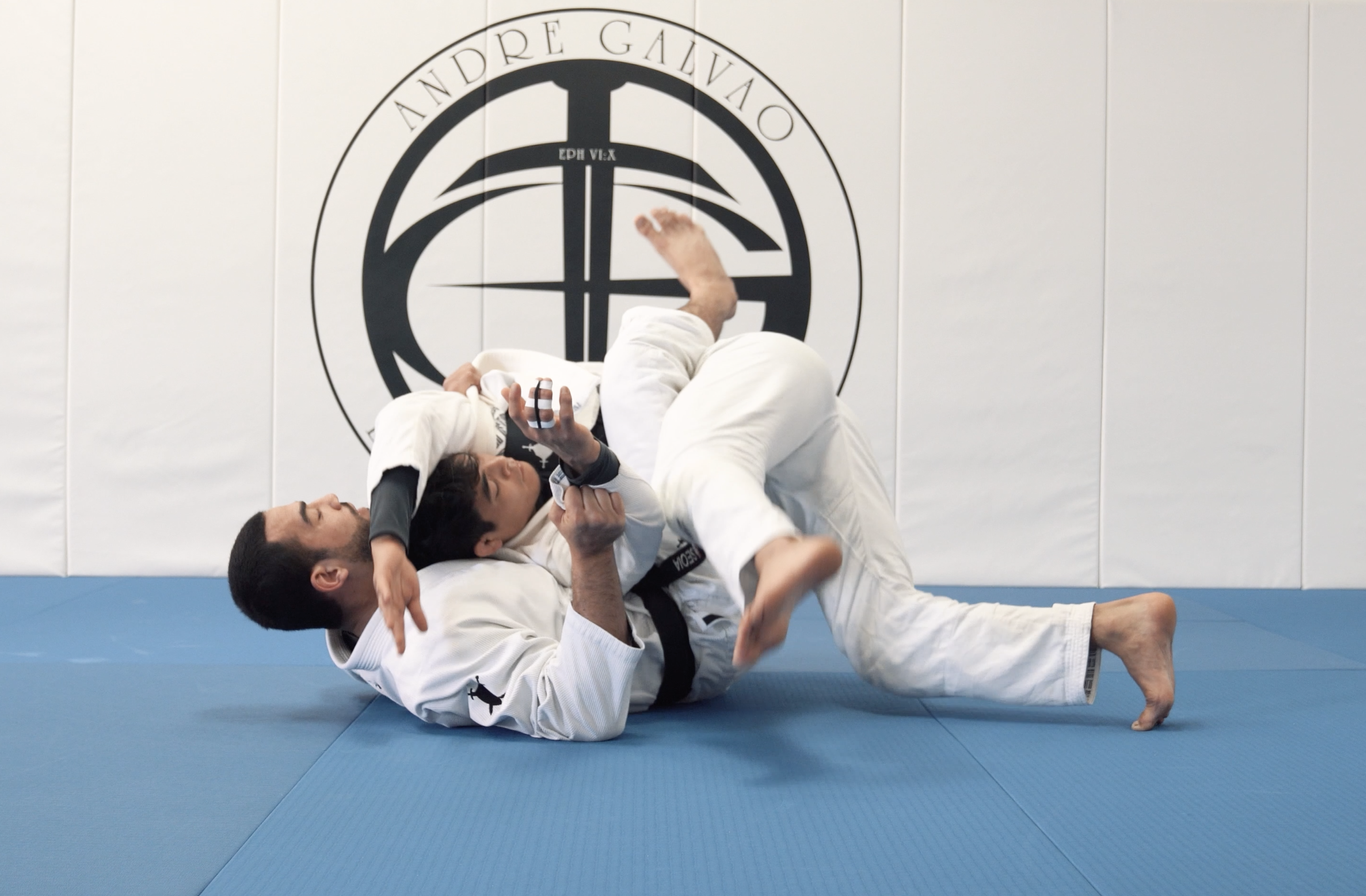 Closed Guard Sweep With 2 on 1 Grip