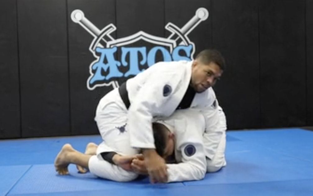 The "Enterrada" Over Under Pass Defense to Crucifix