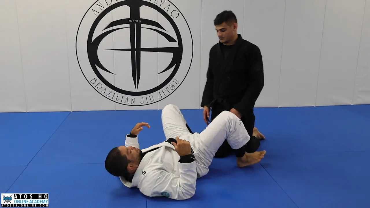 Double Under Pass Defense Using the Bench Press Counter - Andre Galvao ...