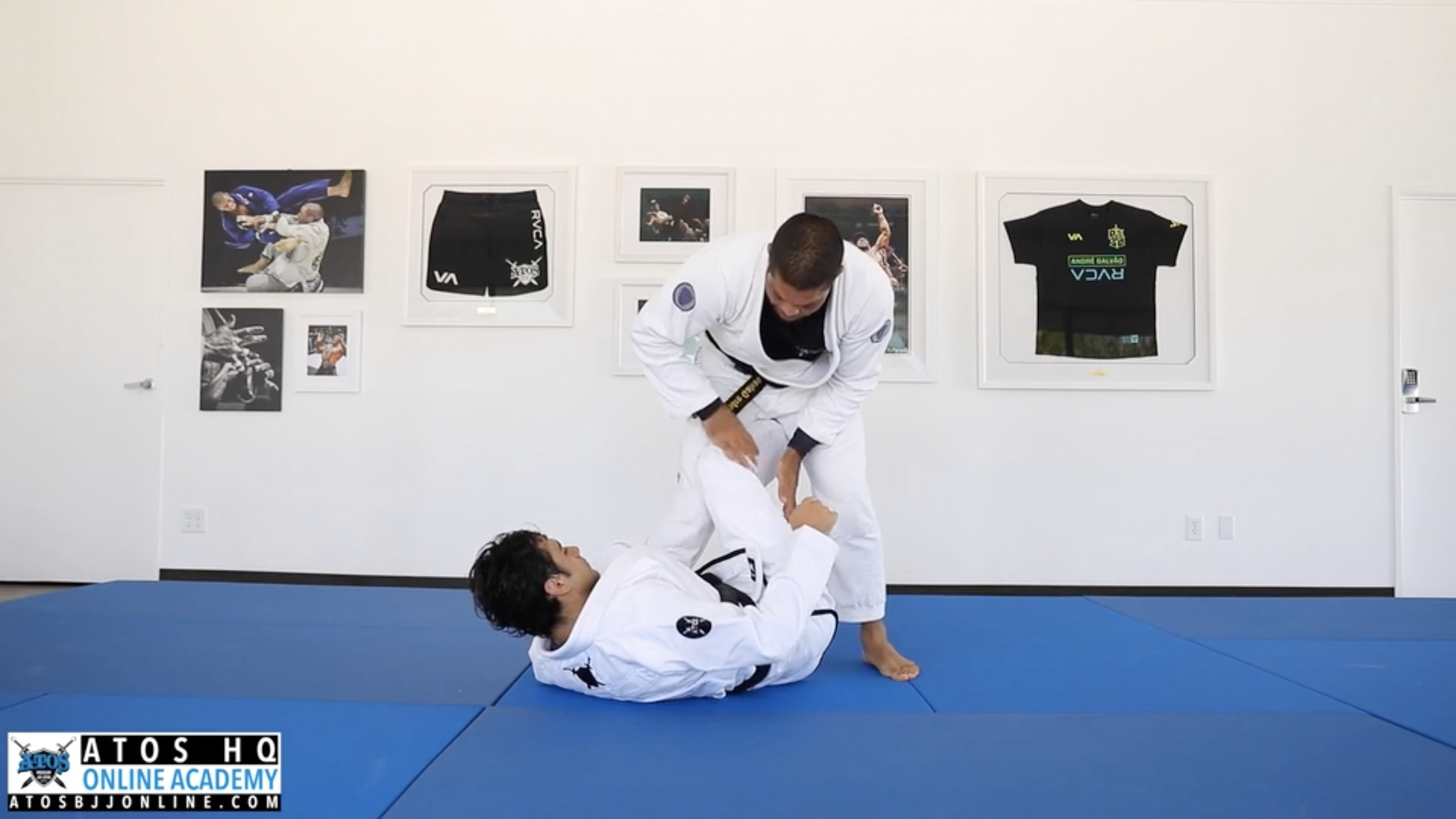 Leg Drag Andando por Fora 