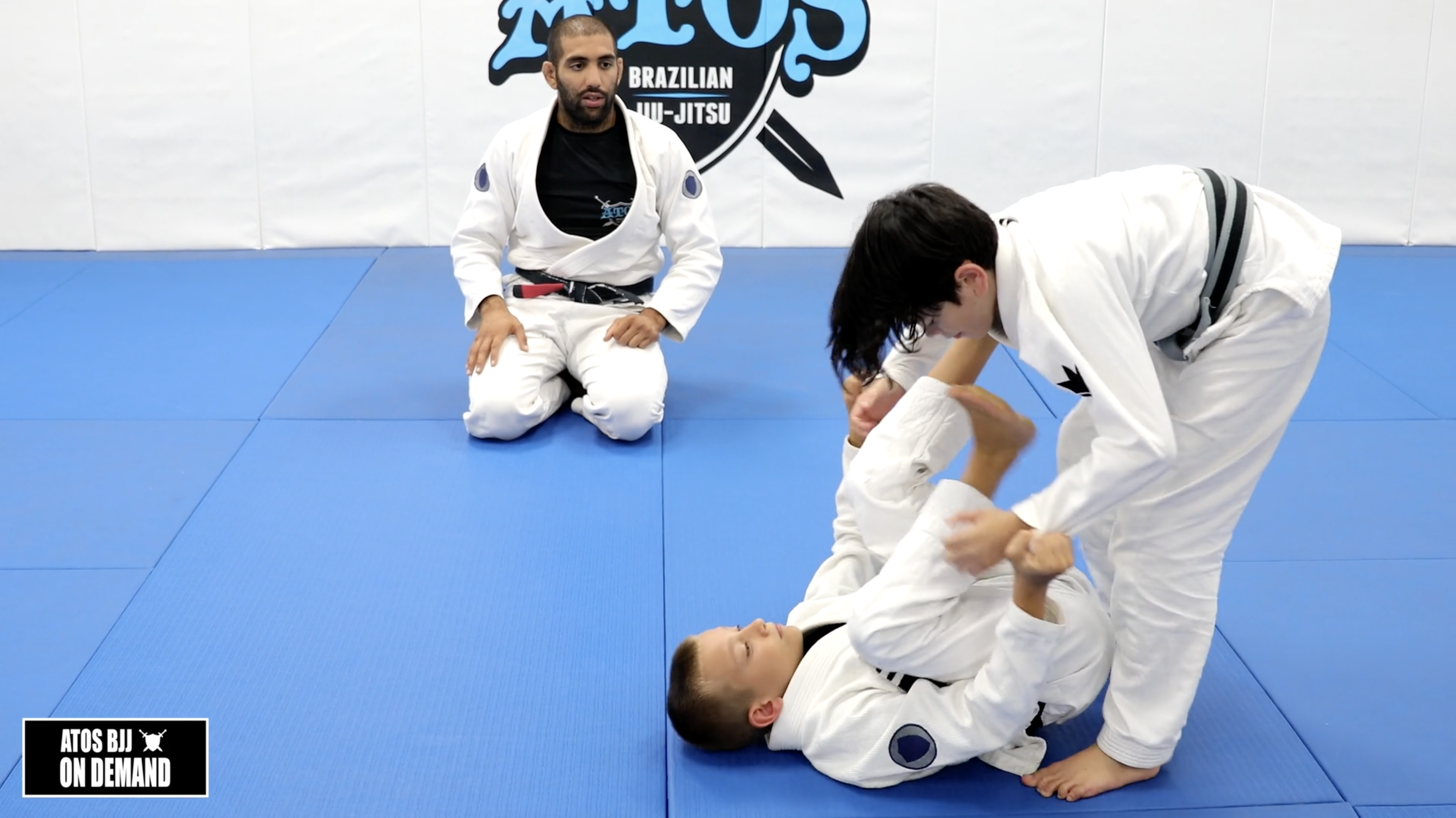 Throw by Pass From Spider Guard