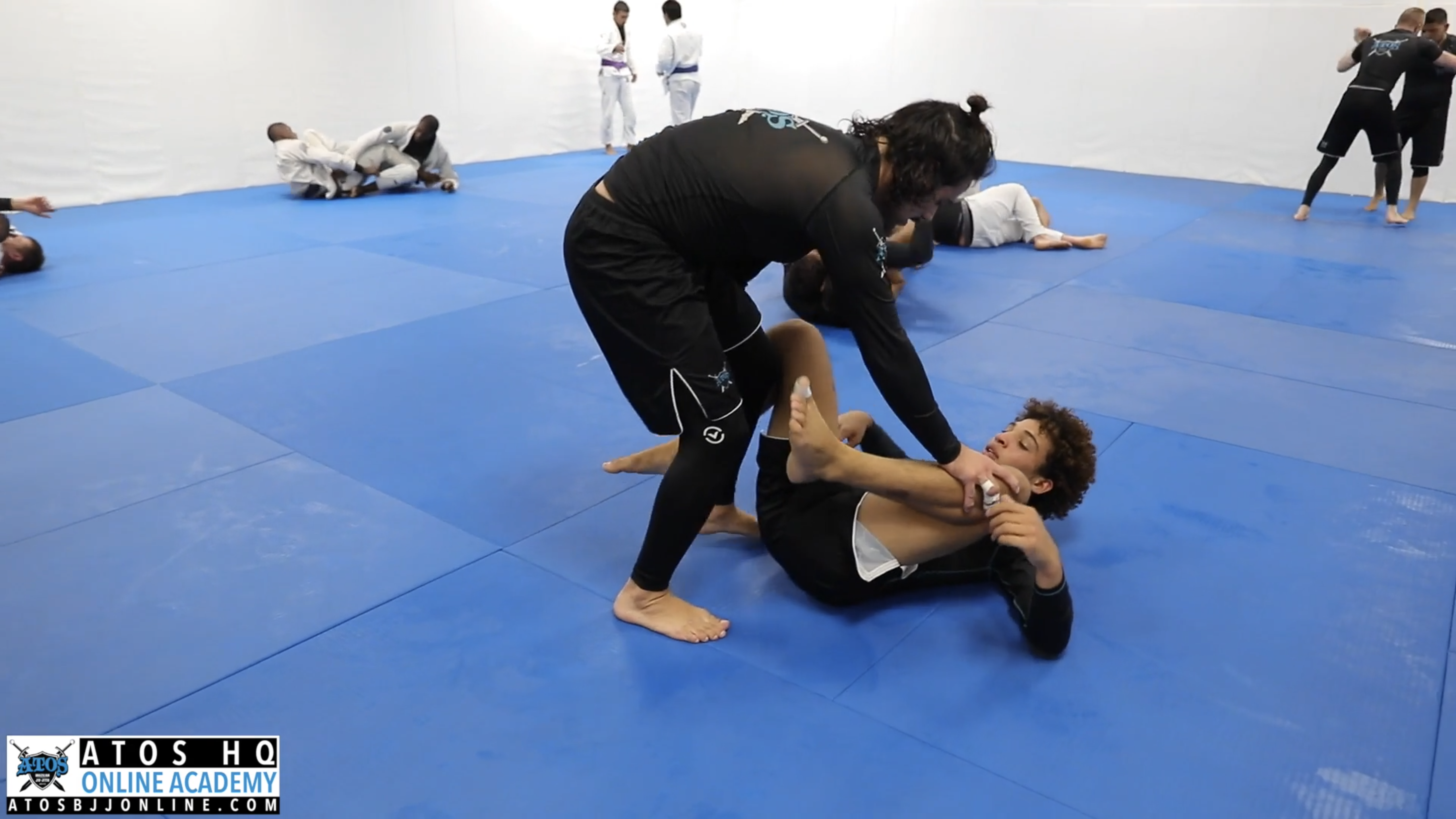 Kade Ruotolo (Brown) & Joao Mendes (Black)