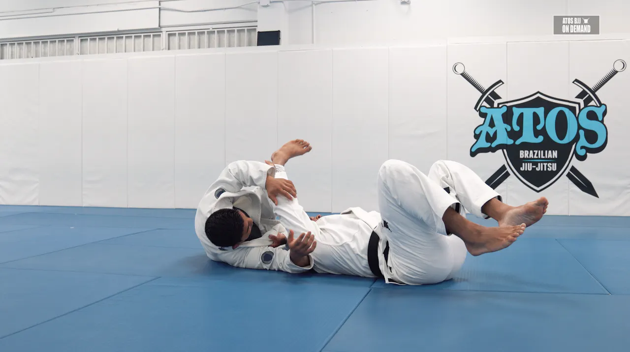De La Riva Sweep & Ruotolo Style Guard Pass | Part 2 - Andre Galvao ...