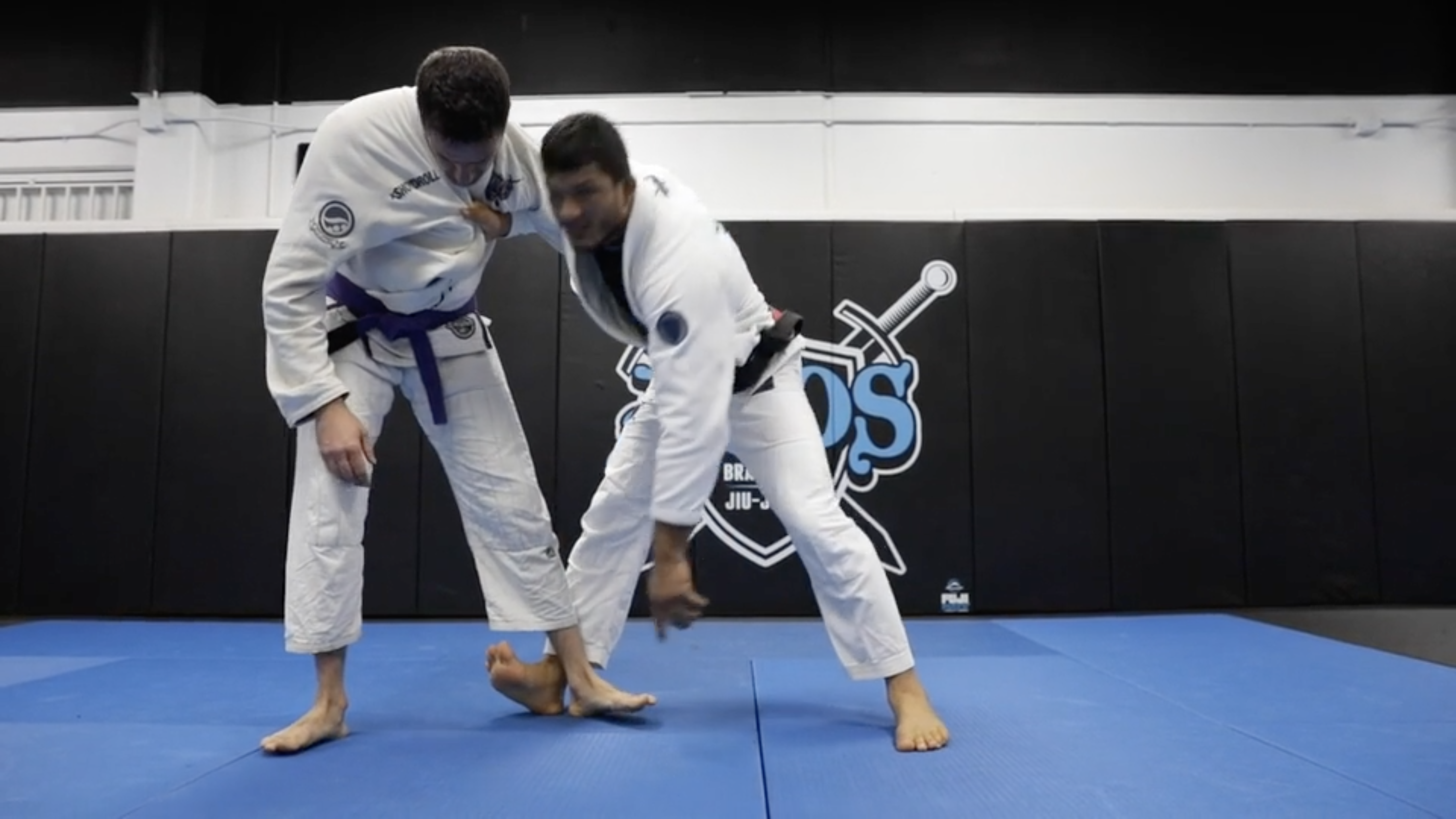 Takedown Using the Whizzer & Outside Foot Block