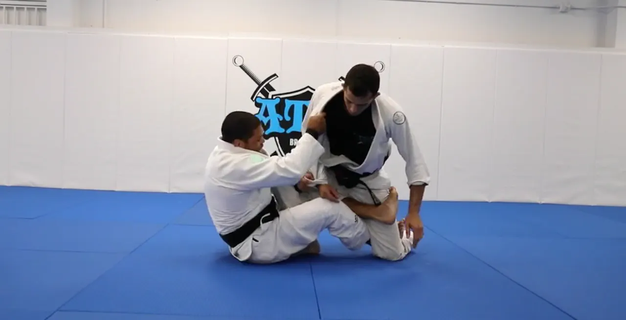 The Powerful Deep De La Riva X Sit Up Sweep - Andre Galvao - Atos BJJ ...