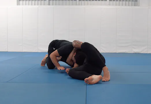 Emergency Door Escape to Strangle Var...