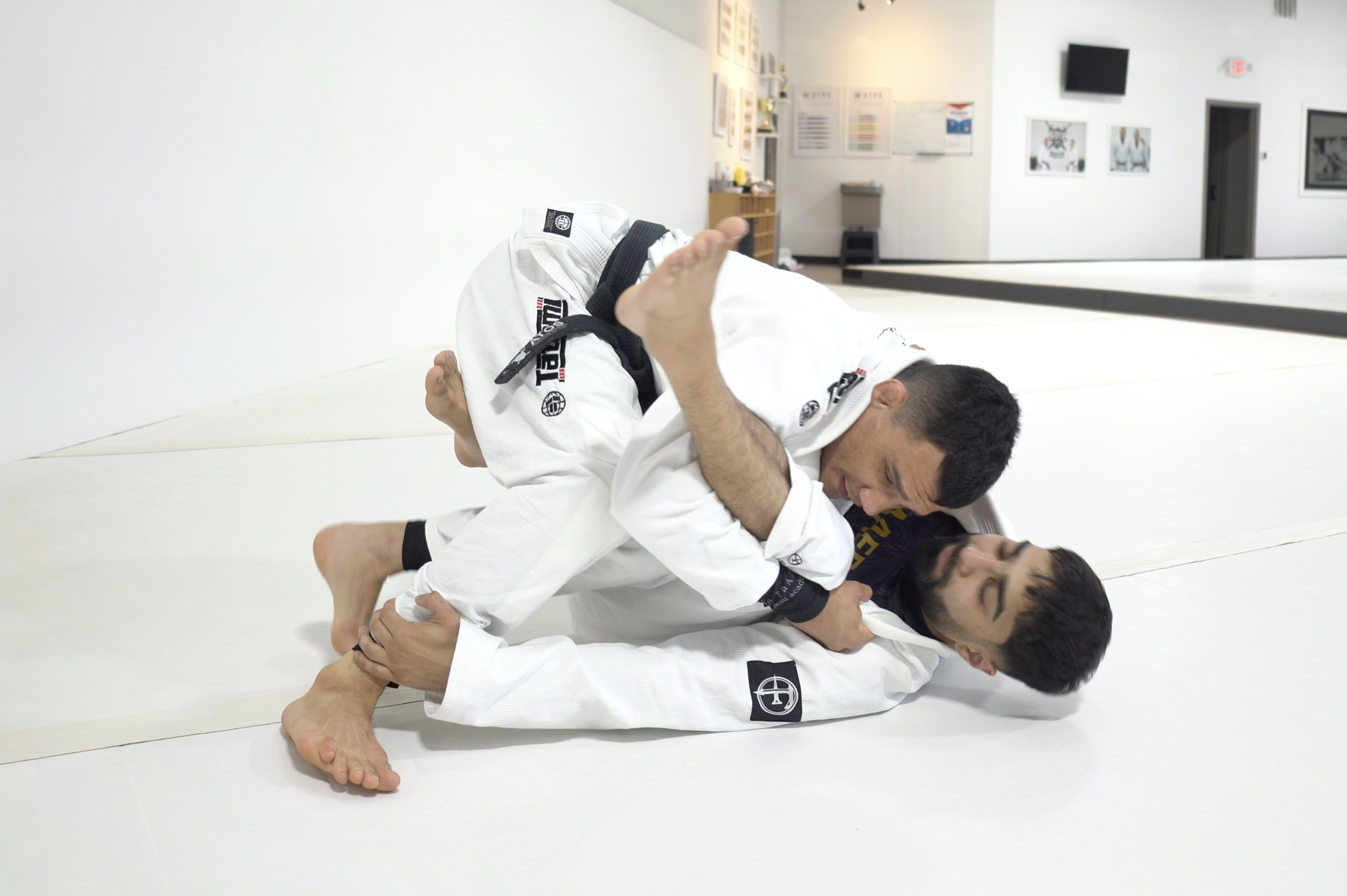 Let Weave Pass Using Underhook