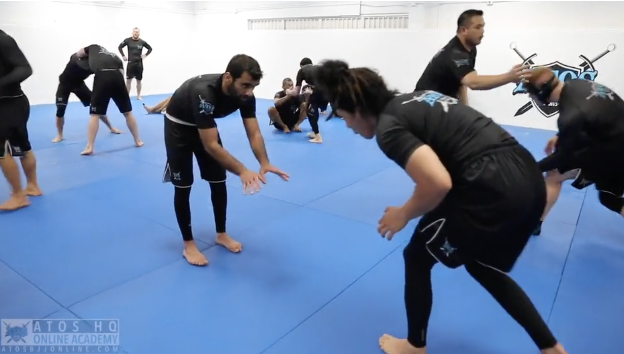 No-Gi Class Sparring: Black belt Rafaela Guedes vs Brown Belt Ossa