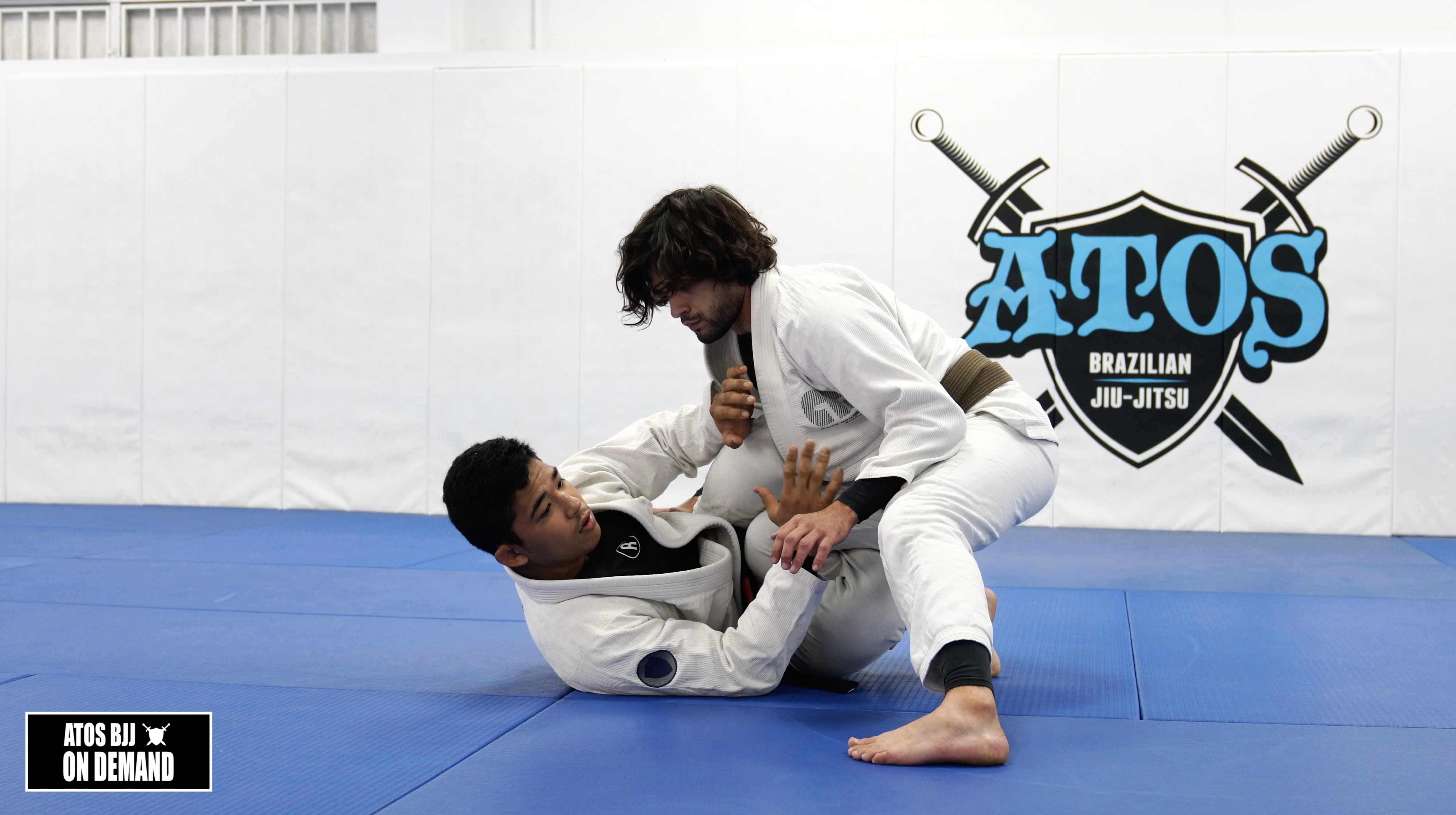 How to Keep Distance Using Knee Shield Guard