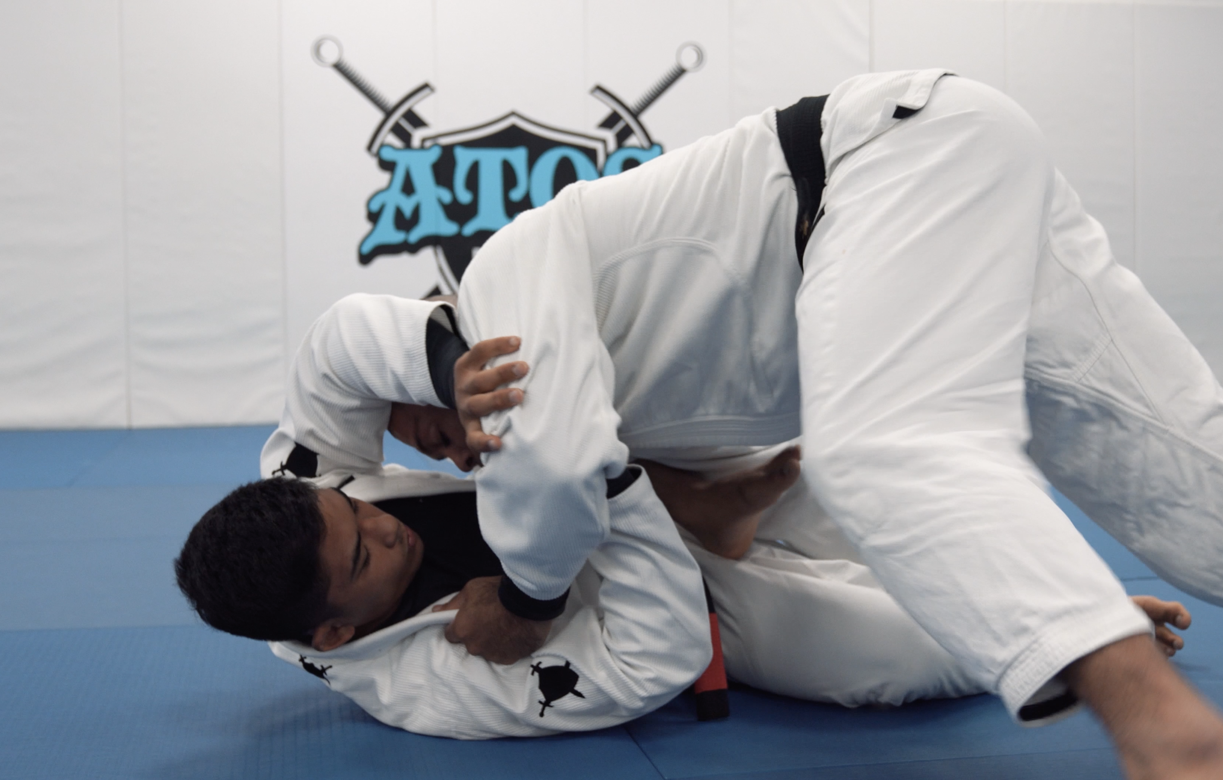 Cross Side Pants Guard Pass | Part 1