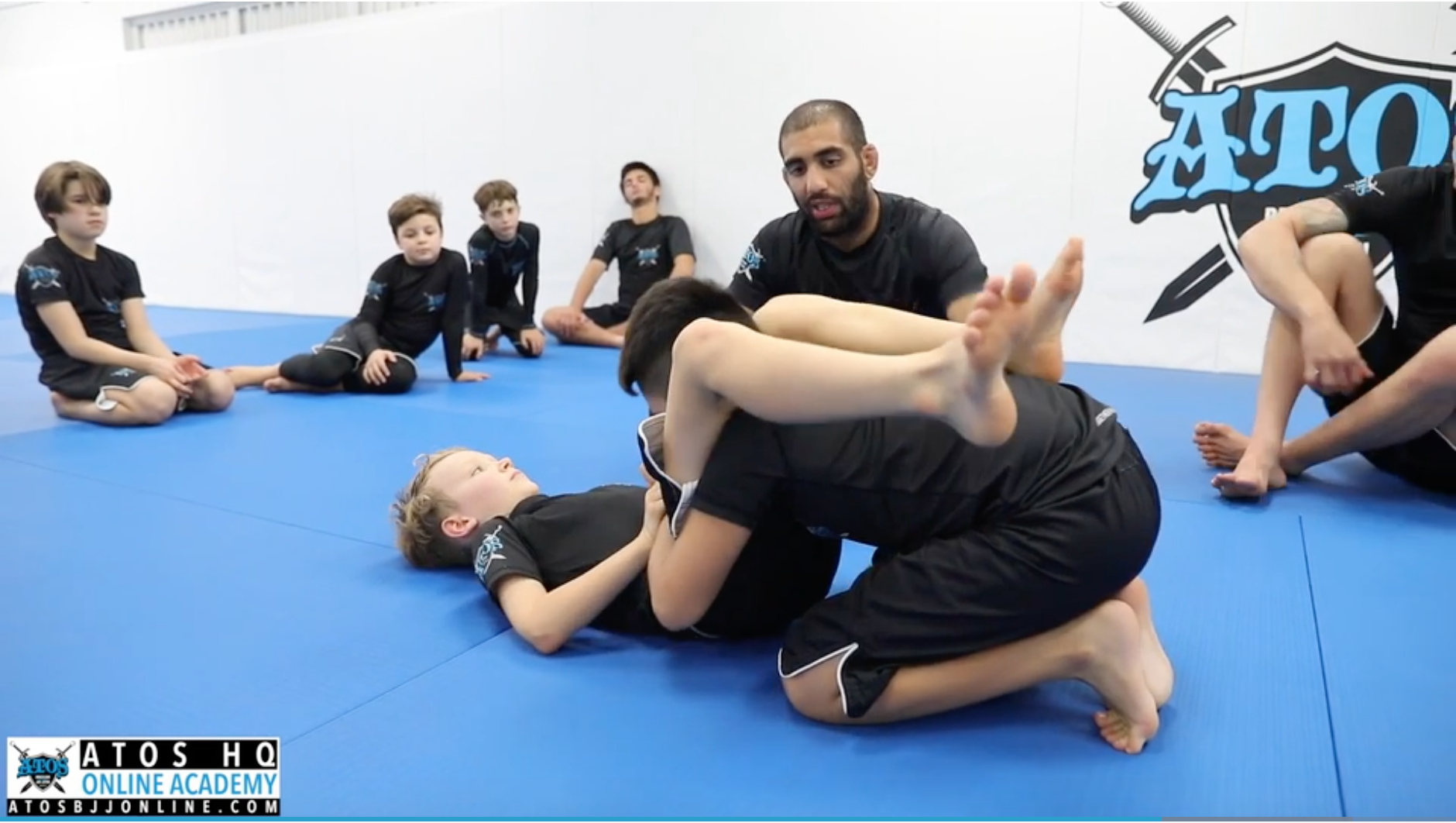 Stack Pass Defense to Triangle Choke - Kid's Class