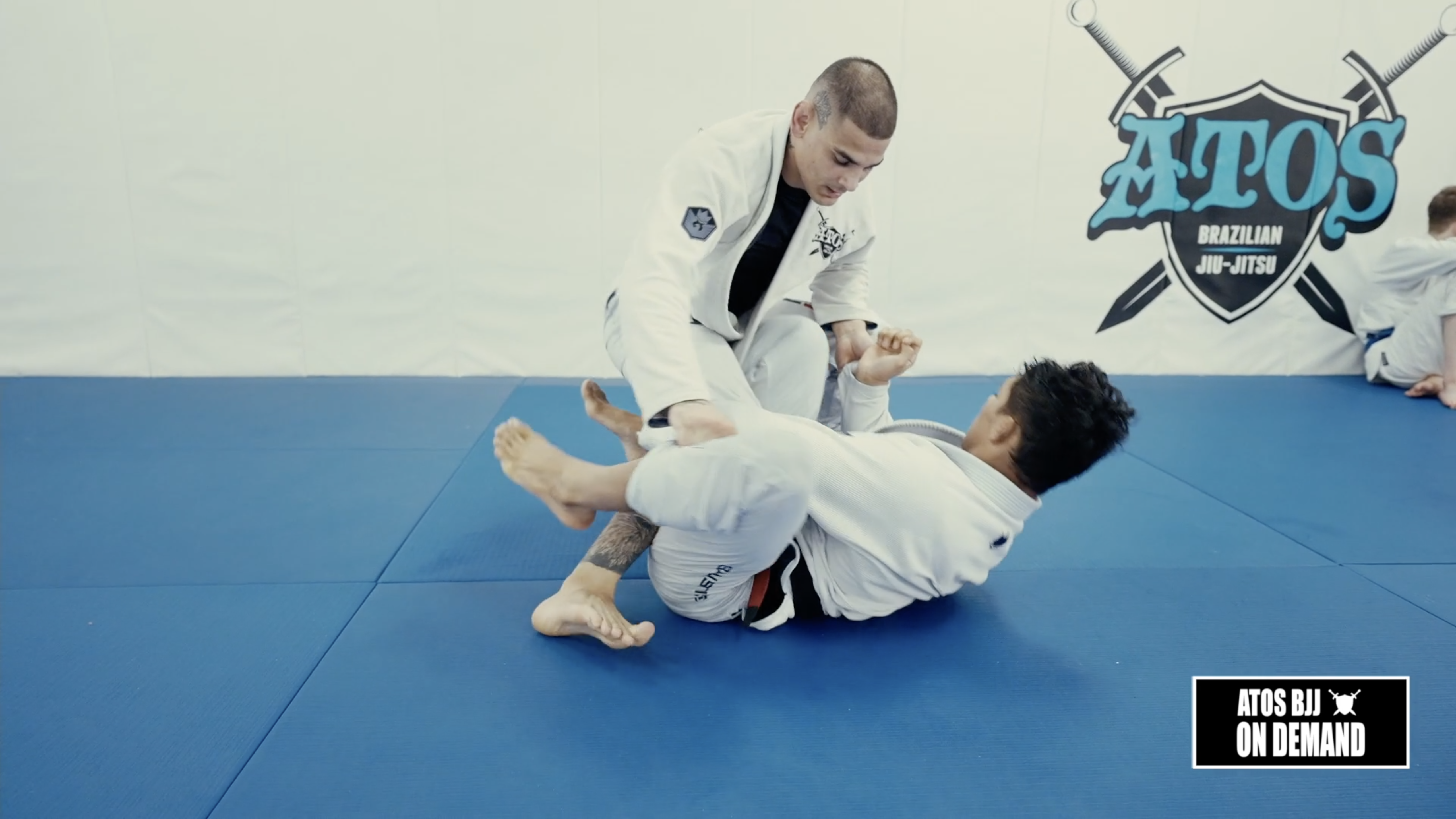 Mica Galvao Rolling with Jonnatas Gracie
