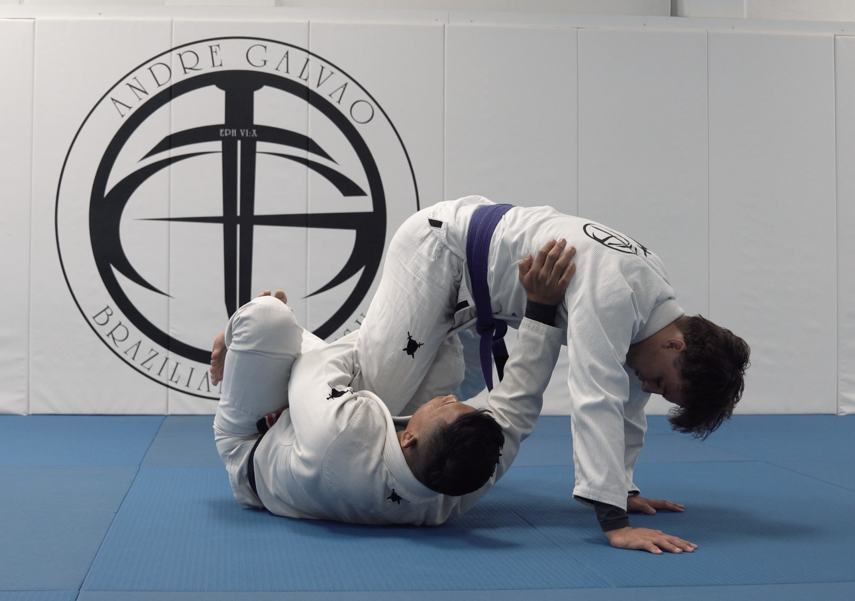 Single Leg X Entry From Sit Up Guard