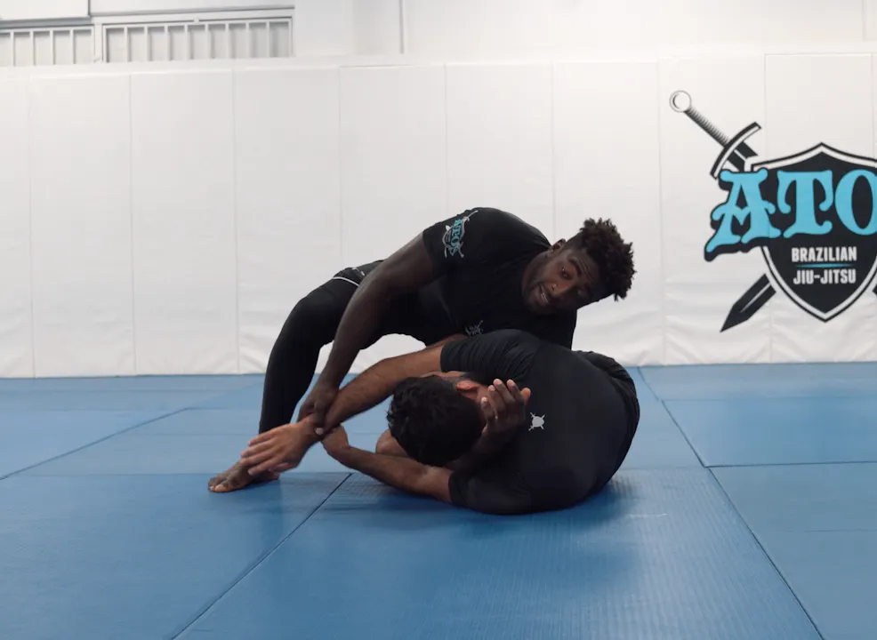 Knee Cut Pass From DLR | Part 1 - Ronaldo Junior - Atos BJJ OnDemand