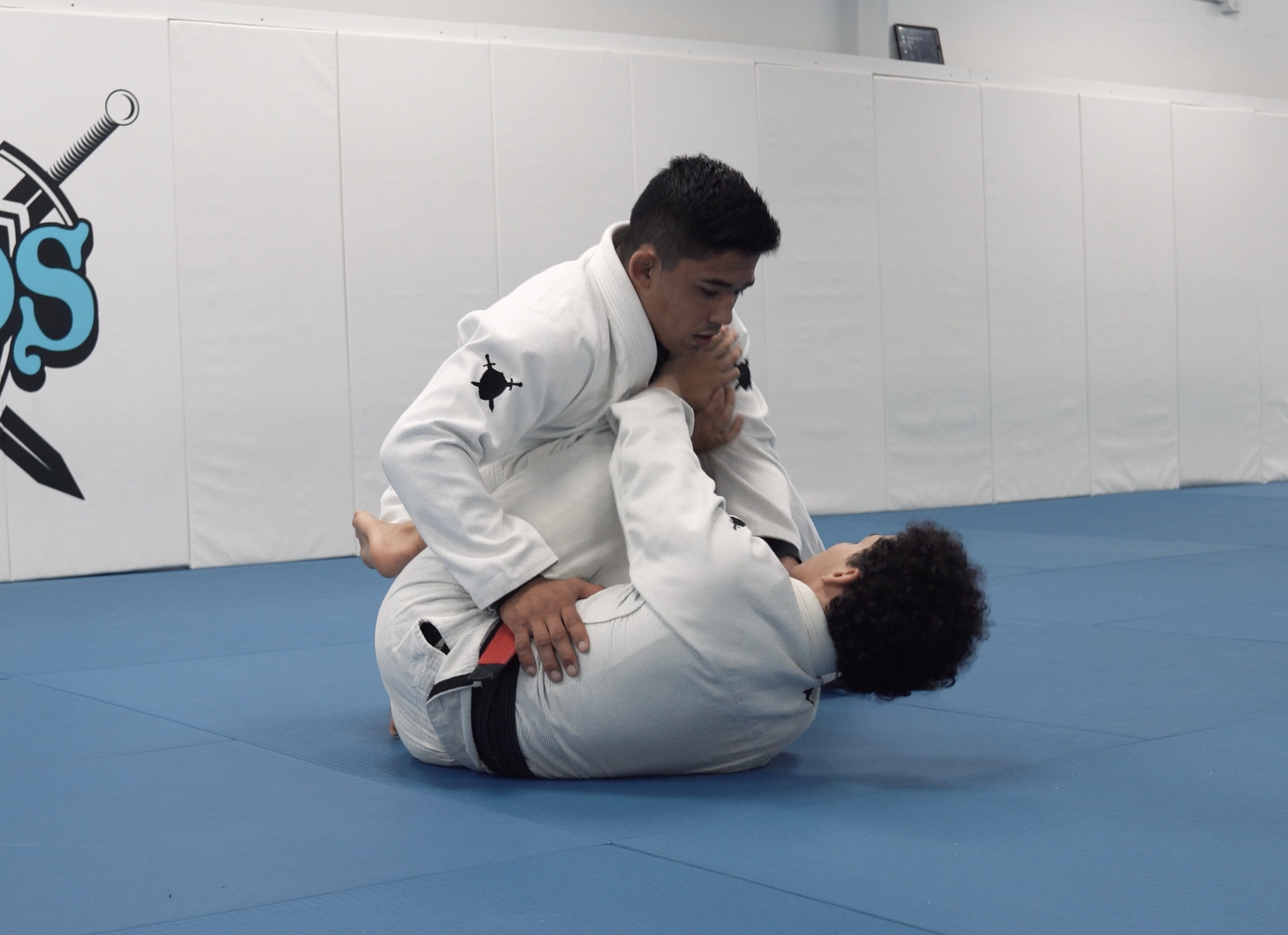 Knee Shield Guard Pass Variation | Part 3