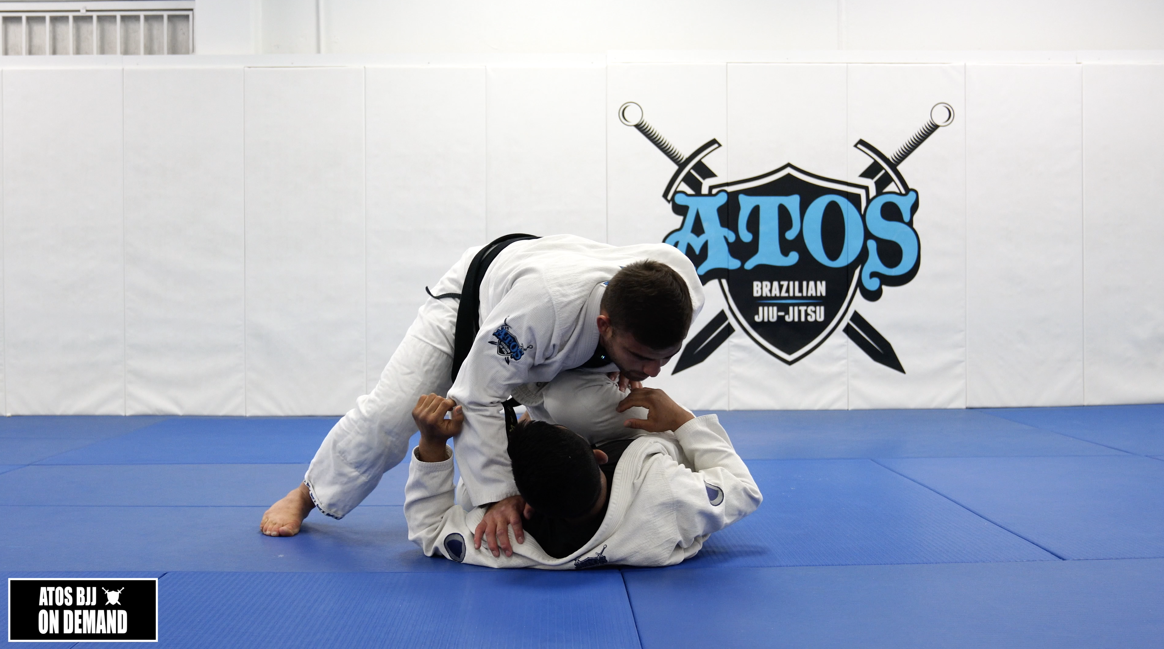 Killing The Knee Shield Guard: Step by Step by World Champion Gustavo Batista