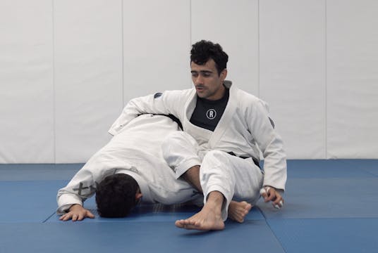 Submission Variations From Spider Gua...