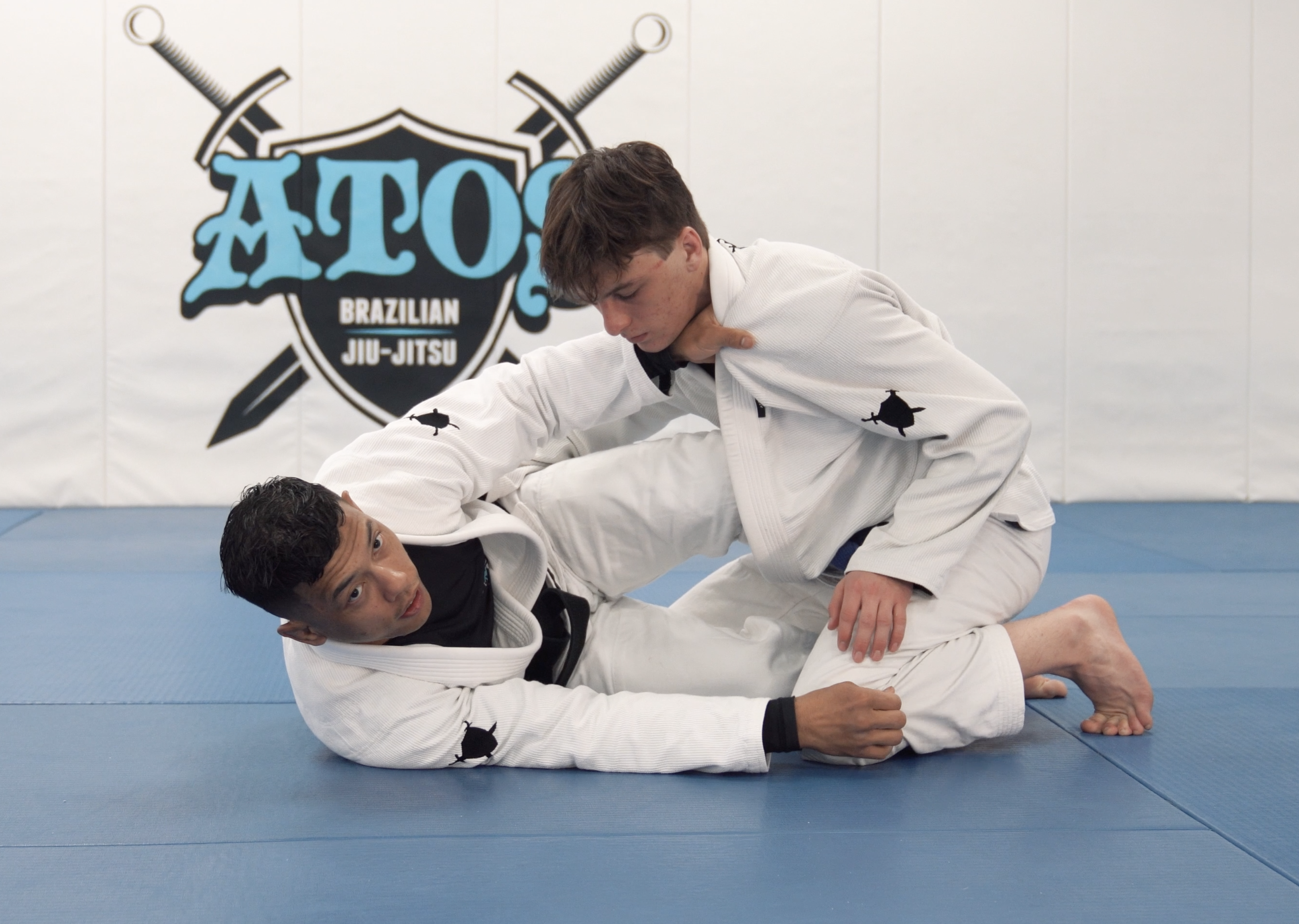 Intro to Knee Shield with 2 Entries to One Leg X