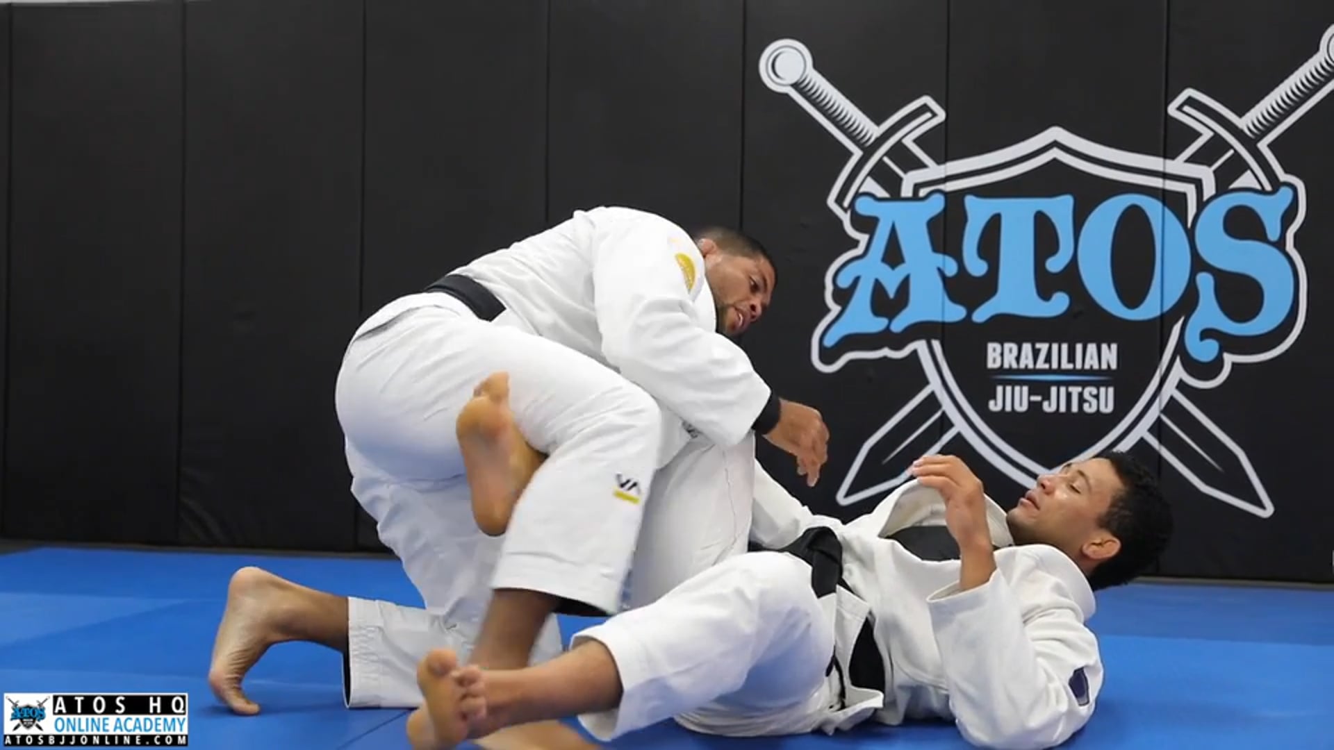 Over under pass trapping opponent's leg by professor Andre Galvao 