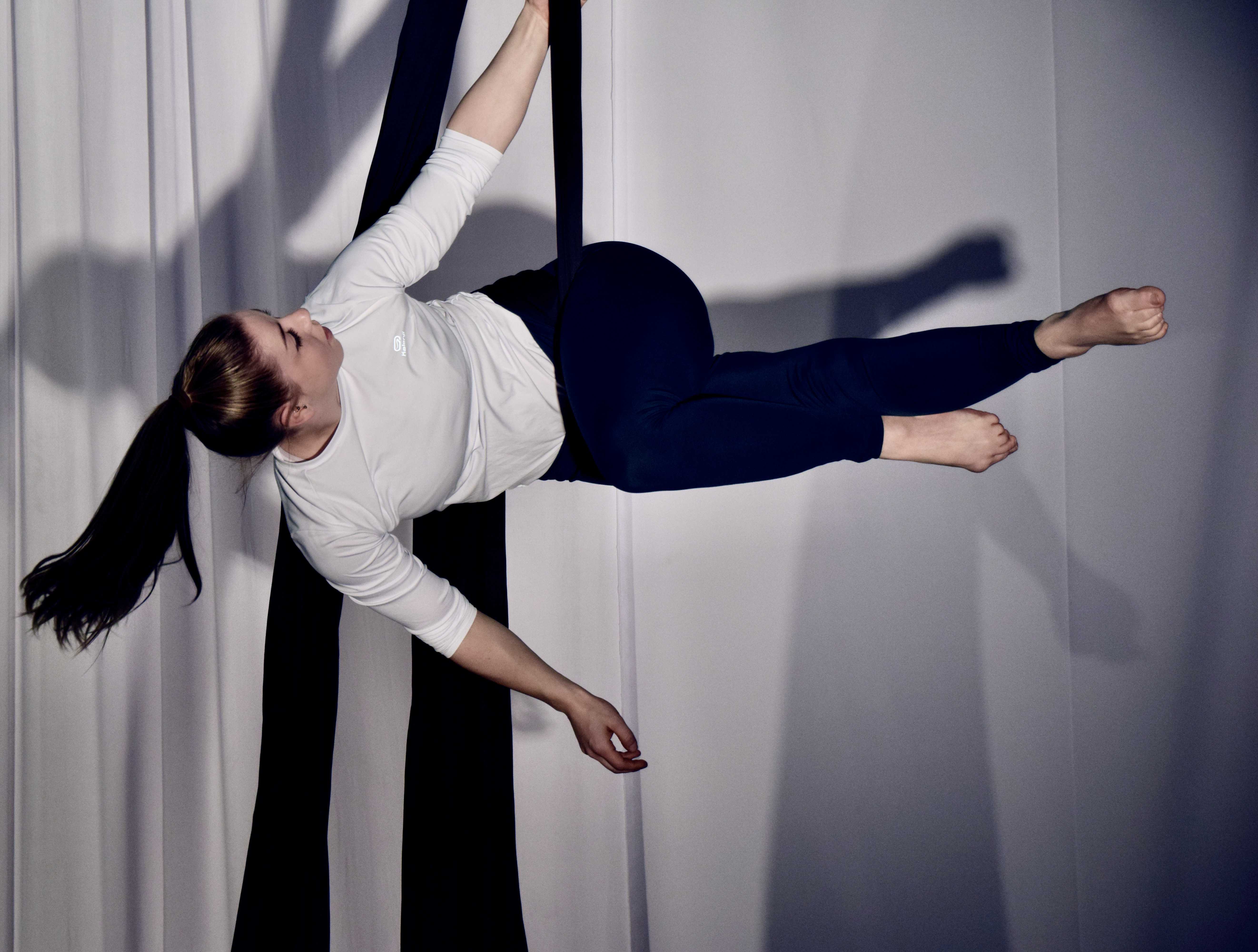 Tourniquet back balance roll to meathook