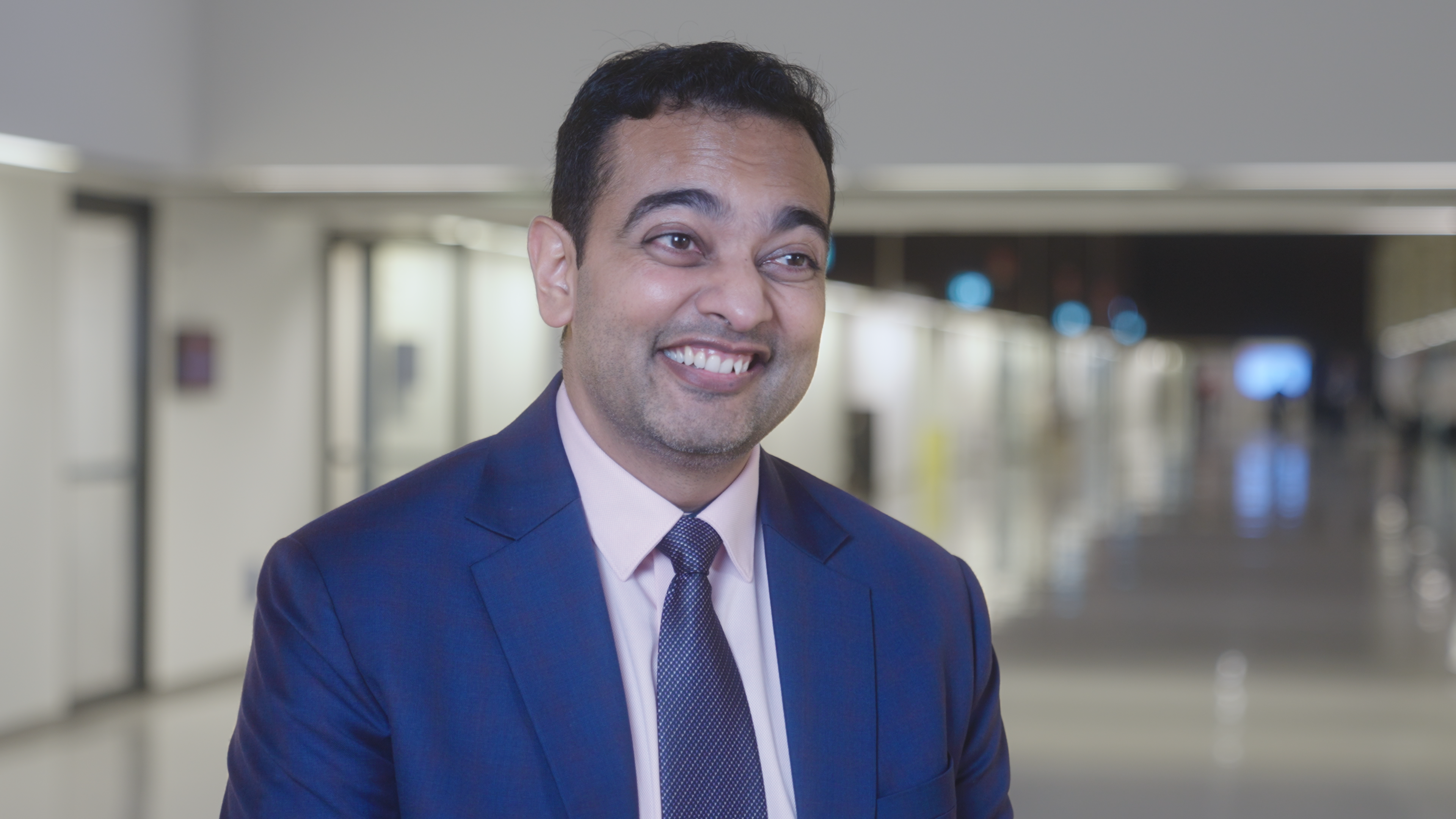 Dr Akshay Jain