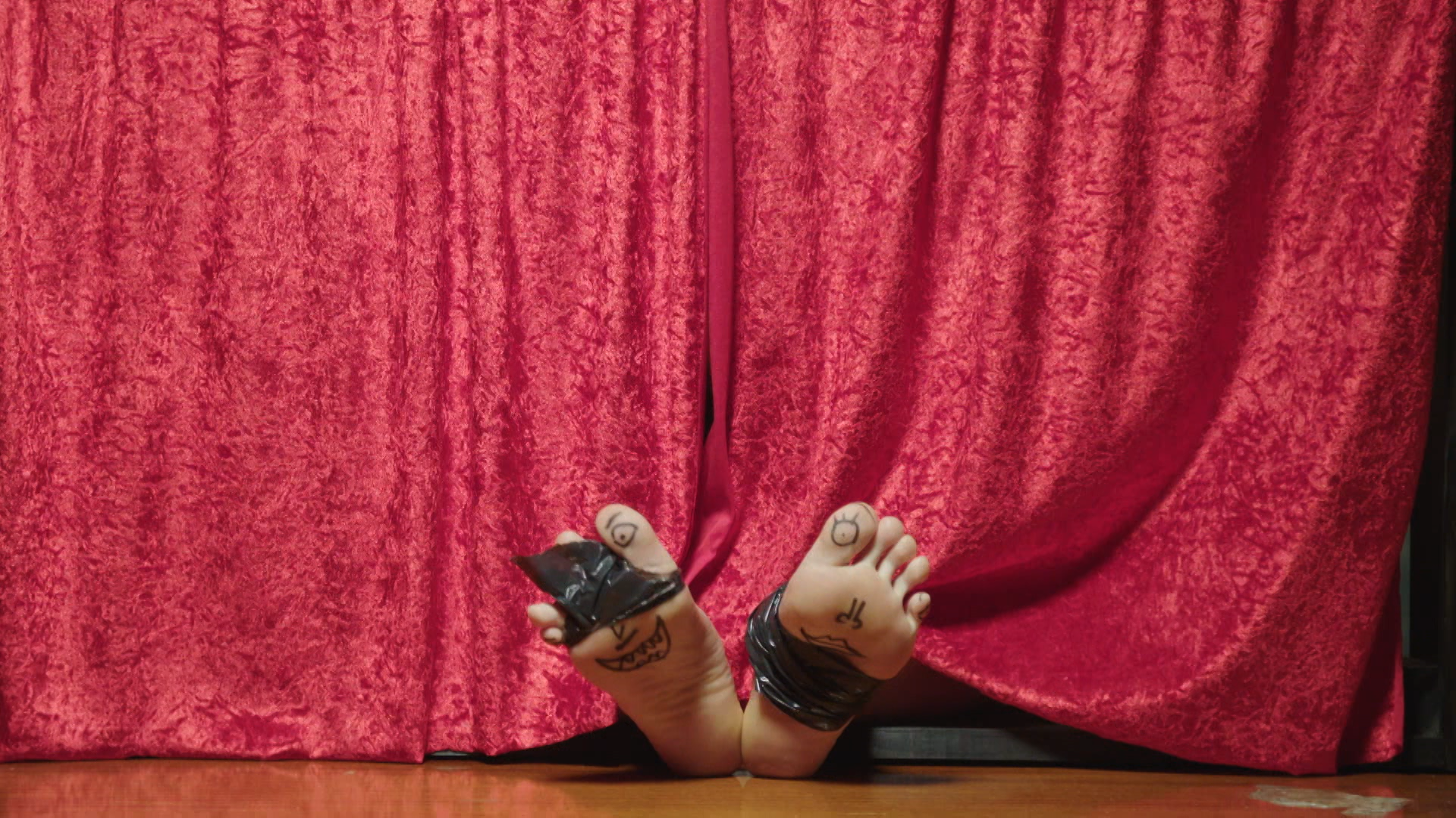 Kongen Befaler S02E09 - The Sour Finn