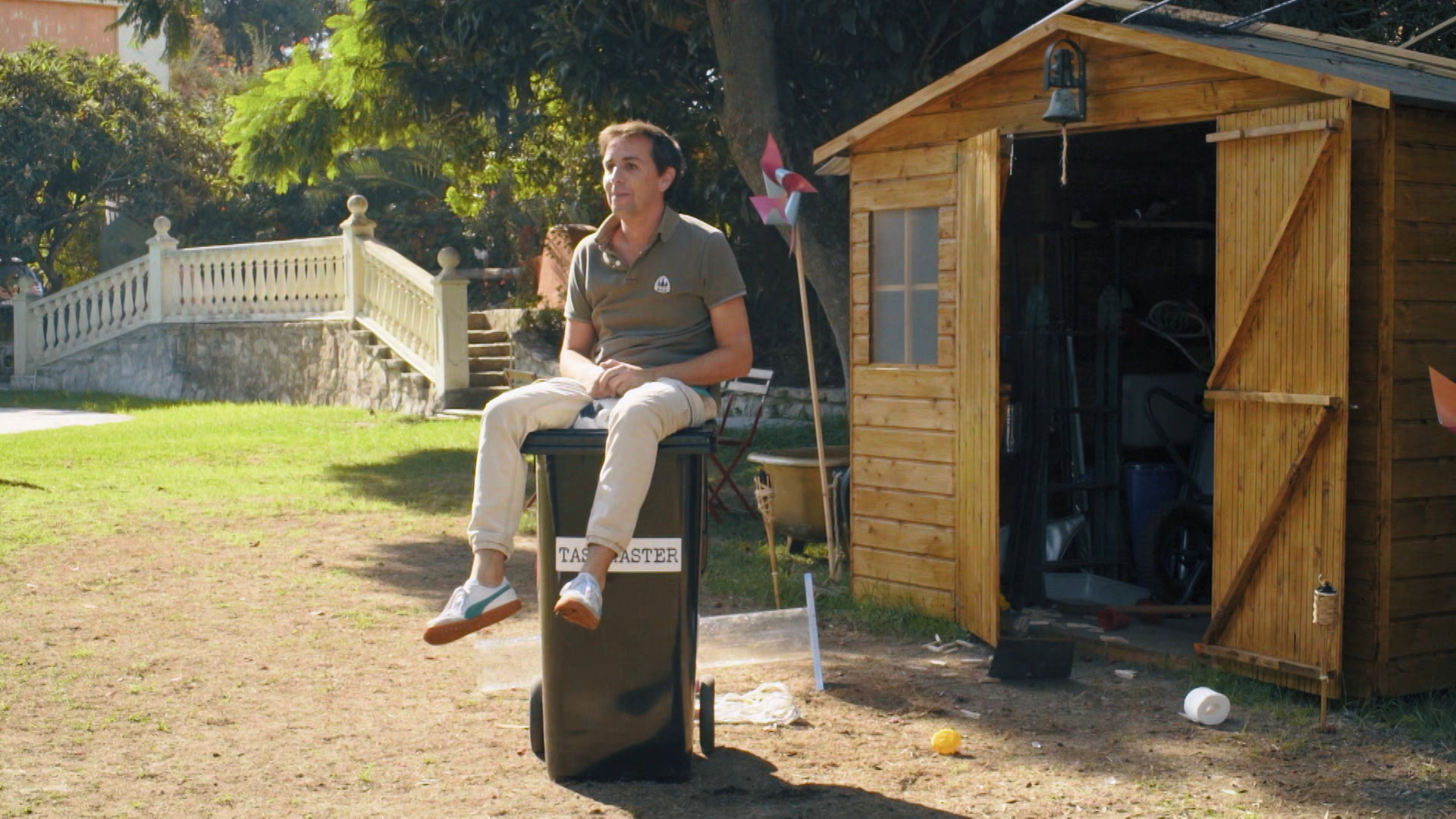 S01E05 - A Kind of Egg of Columbus