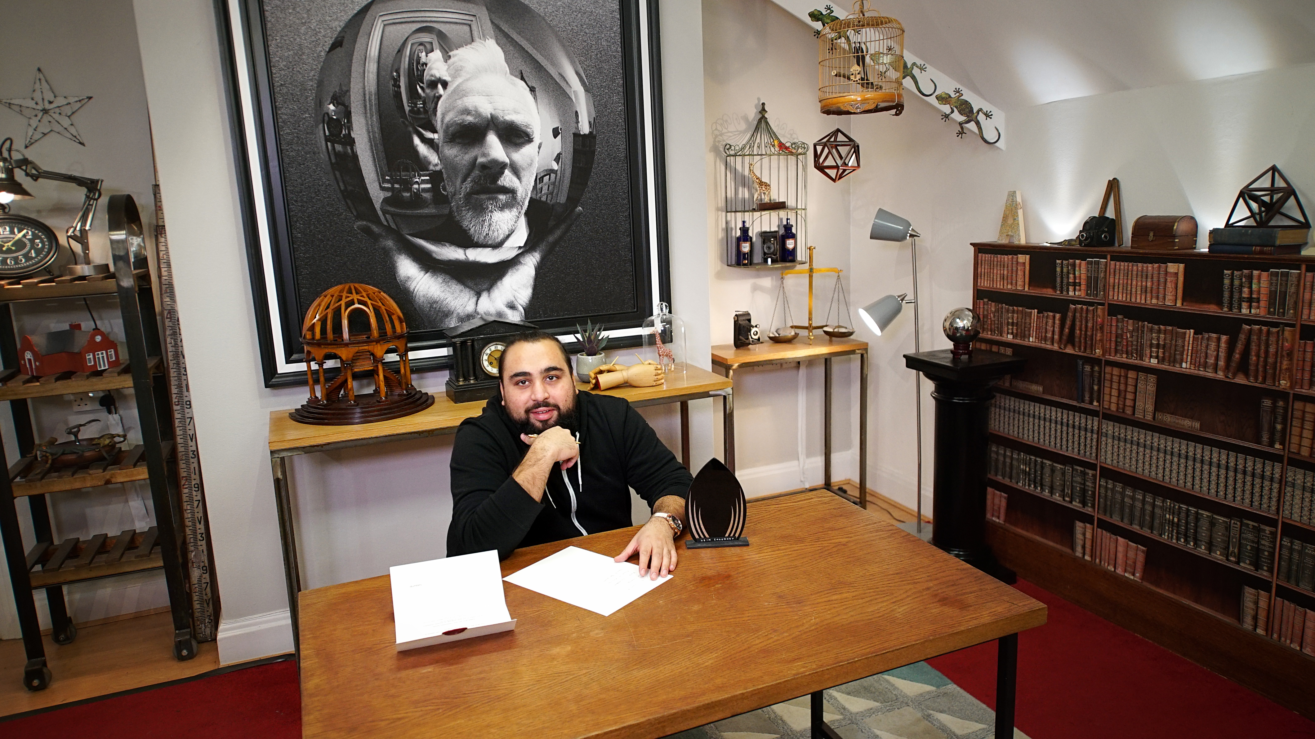 S06E08 - What Kind of Pictures? - Bleeped