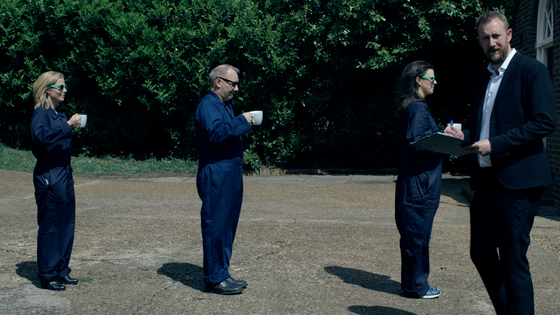 S05E04 - Residue Round the Hoof - Bleeped