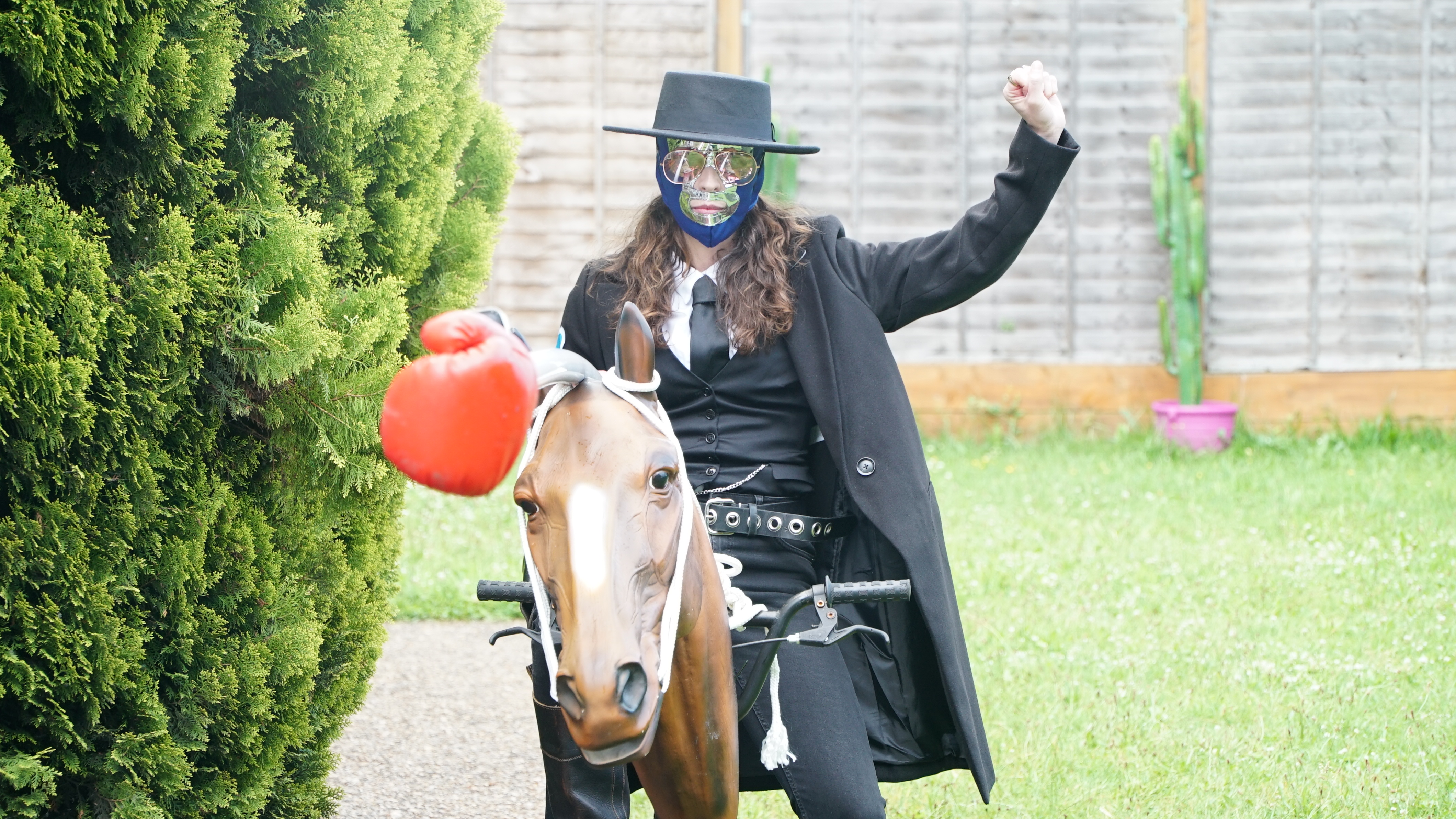 Ep 1 - The Noise That Blue Makes