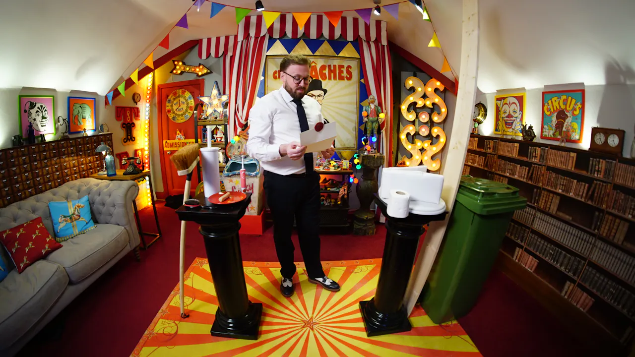 Ep 9 - A New Business End - Season 14 Taskmaster UK - TASKMASTER SUPERMAX+