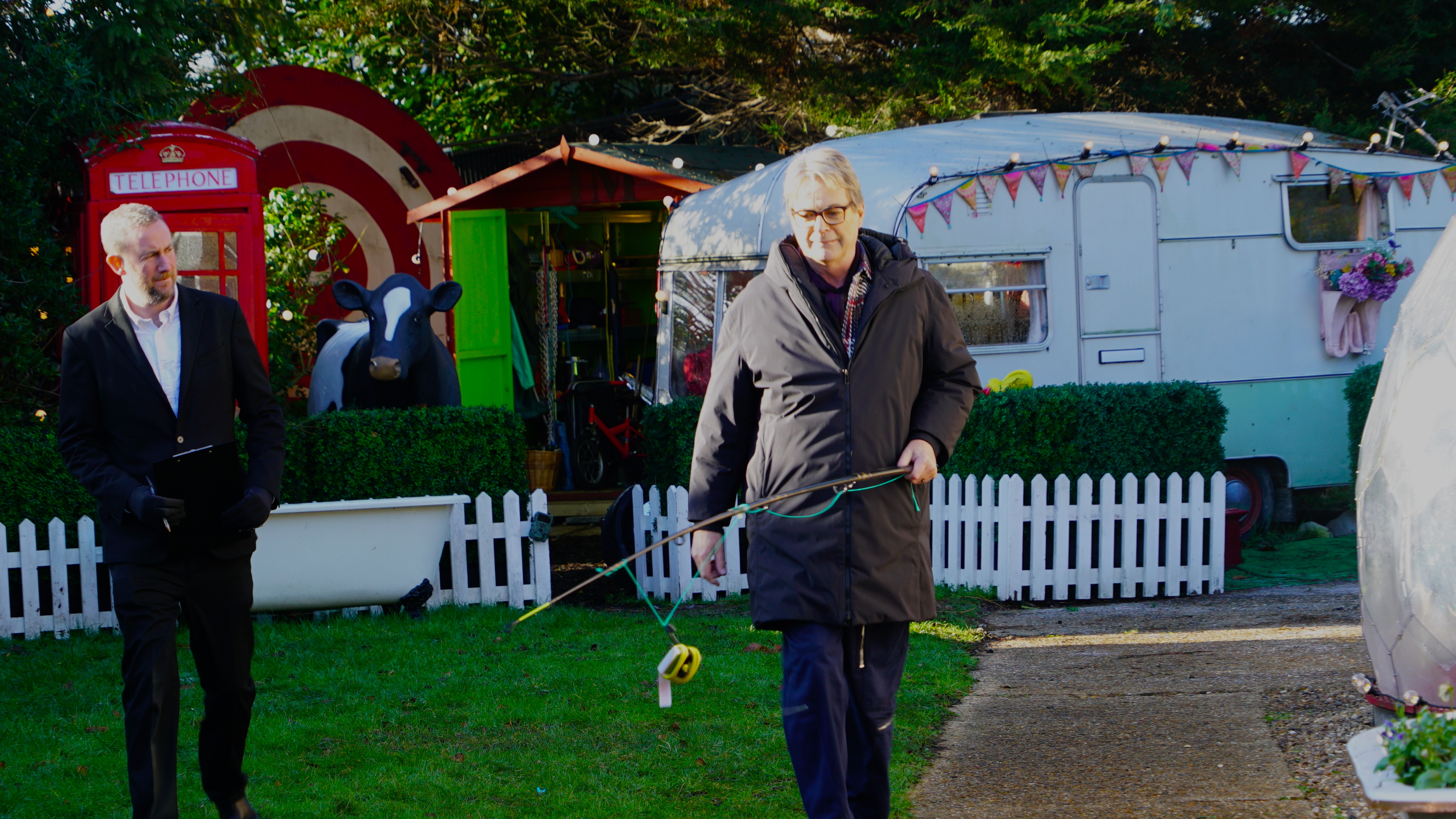 Ep – 9: Fagin at the disco.