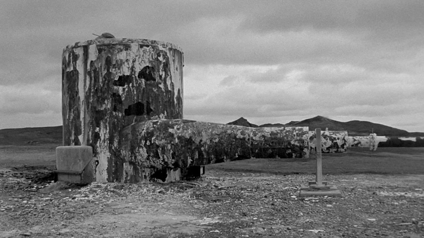 Tremor - Es ist immer Krieg EN