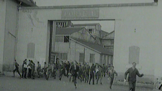 Workers Leaving the Factory (Harun Farocki, 1995)