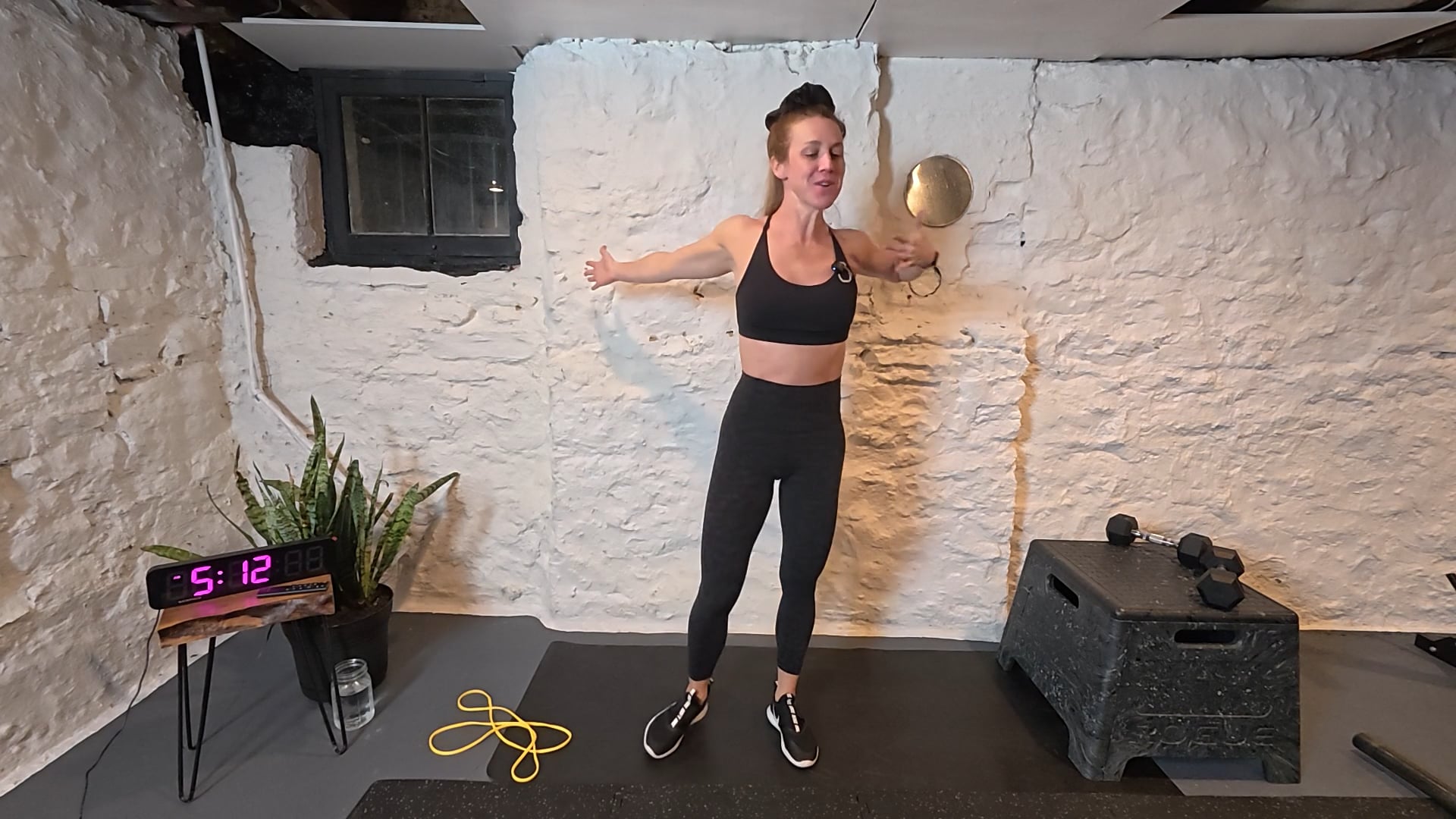 Core, Back & Bicep Pyramid - Upper Body Sculpt